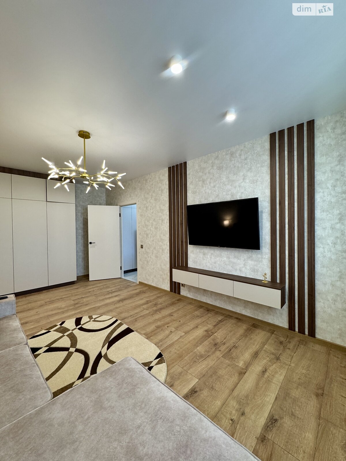 Продажа двухкомнатной квартиры в Хмельницком, на ул. Лесогриневецкая, район Озёрный фото 1 Продажа двухкомнатной квартиры в Хмельницком, на ул. Лесогриневецкая, район Озёрный фото 1