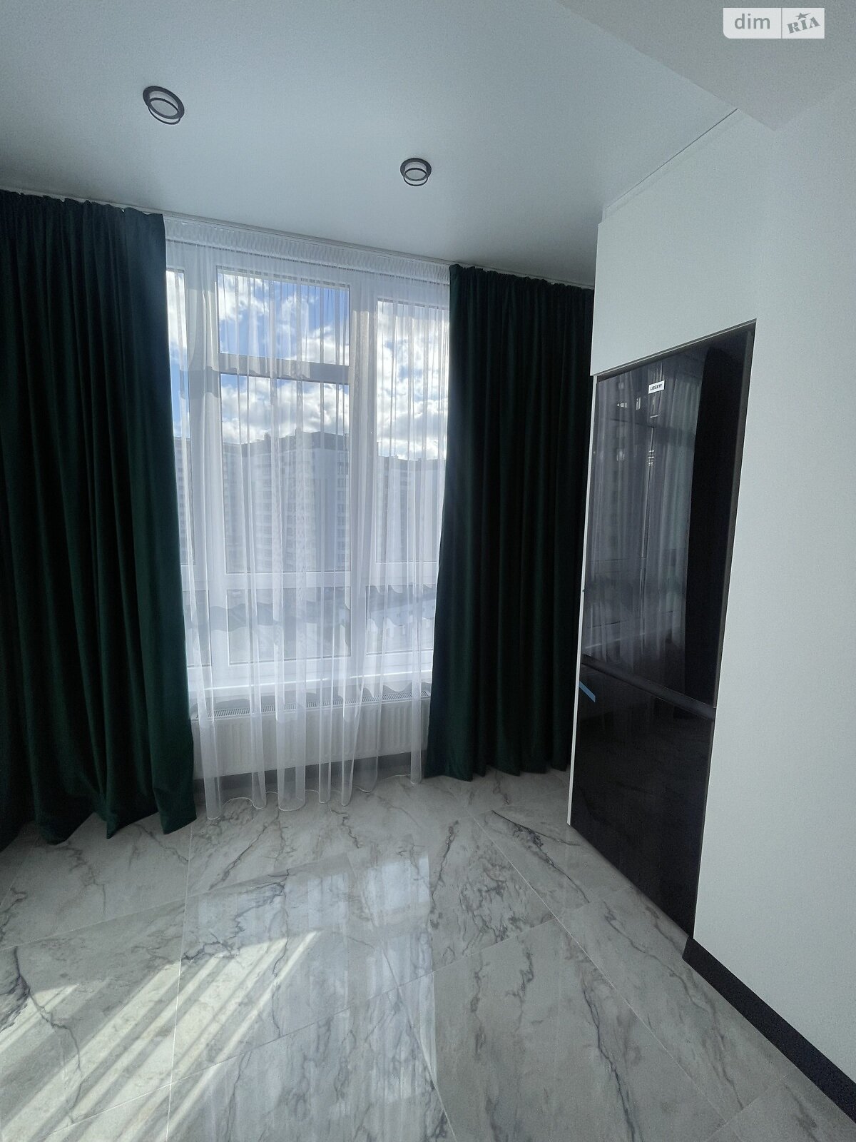 Продажа однокомнатной квартиры в Хмельницком, на ул. Лесогриневецкая 30, район Озёрный фото 1 Продажа однокомнатной квартиры в Хмельницком, на ул. Лесогриневецкая 30, район Озёрный фото 1