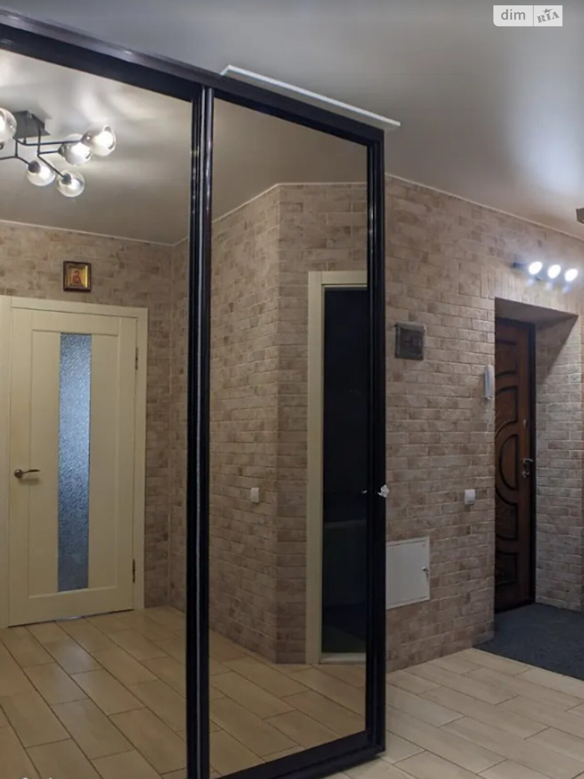 Продажа двухкомнатной квартиры в Хмельницком, на ул. Лесогриневецкая, район Озёрный фото 1 Продажа двухкомнатной квартиры в Хмельницком, на ул. Лесогриневецкая, район Озёрный фото 1