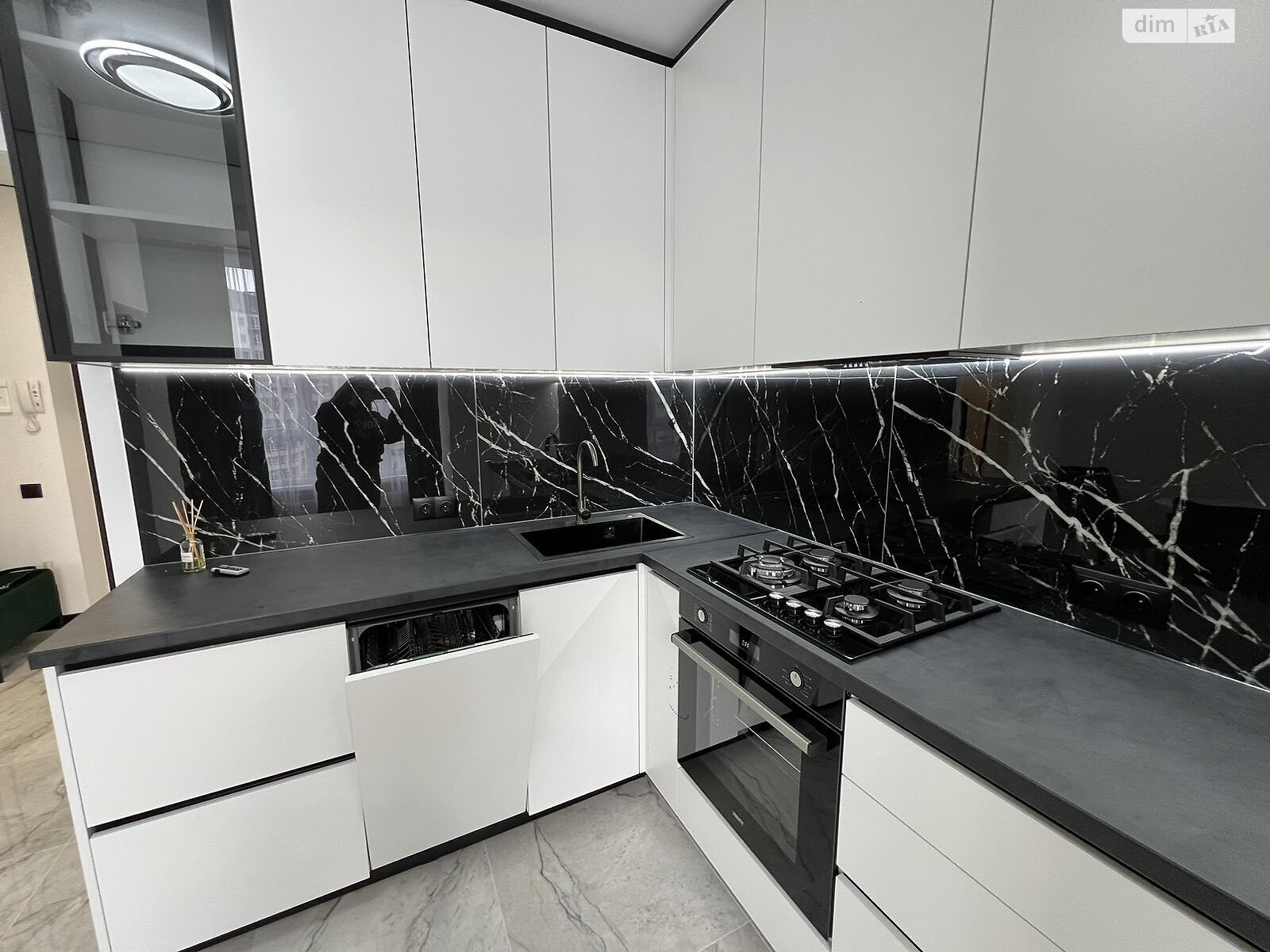 Продажа однокомнатной квартиры в Хмельницком, на ул. Лесогриневецкая 30/1, район Озёрный фото 1 Продажа однокомнатной квартиры в Хмельницком, на ул. Лесогриневецкая 30/1, район Озёрный фото 1