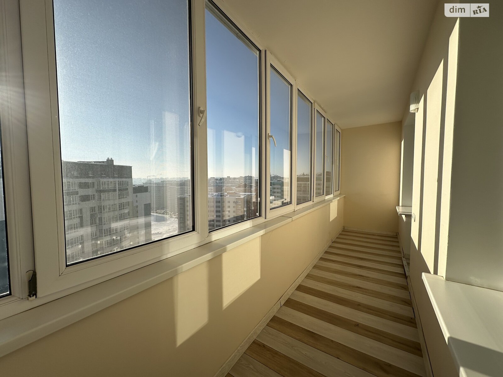 Продажа трехкомнатной квартиры в Хмельницком, на ул. Лесогриневецкая 30/6, район Озёрный фото 1