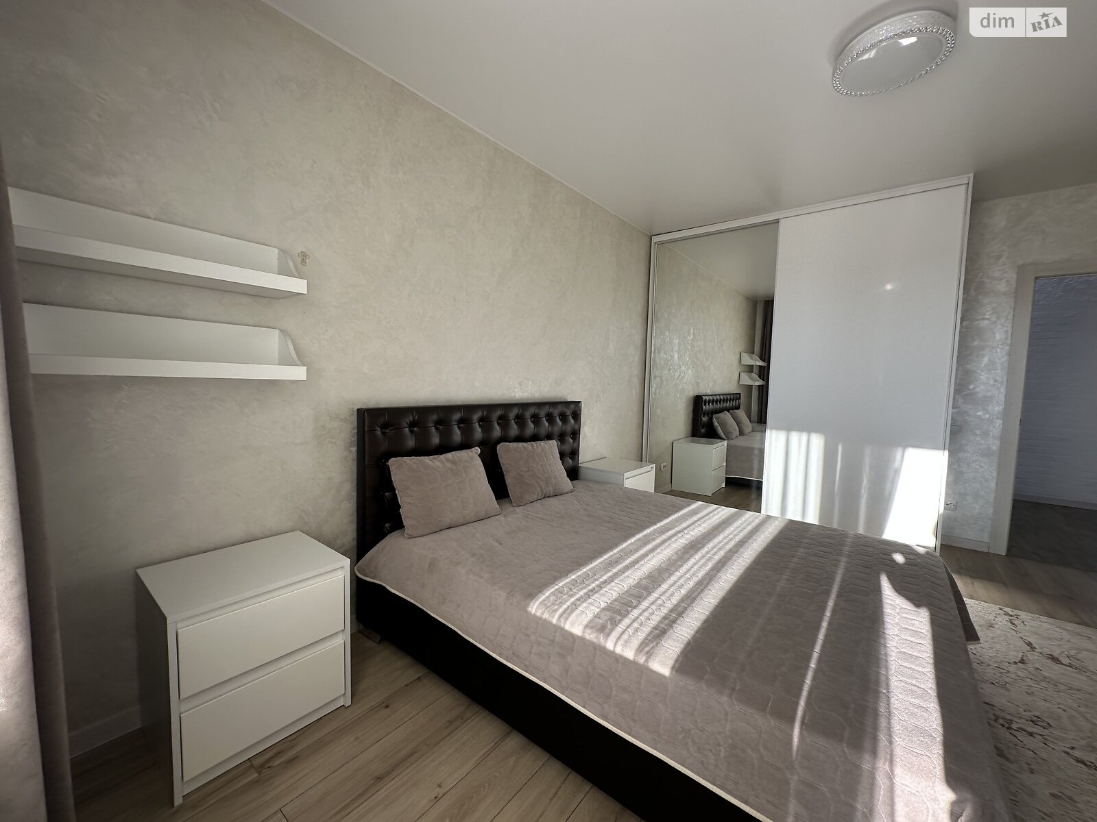 Продажа трехкомнатной квартиры в Хмельницком, на ул. Лесогриневецкая 30/6, район Озёрный фото 1