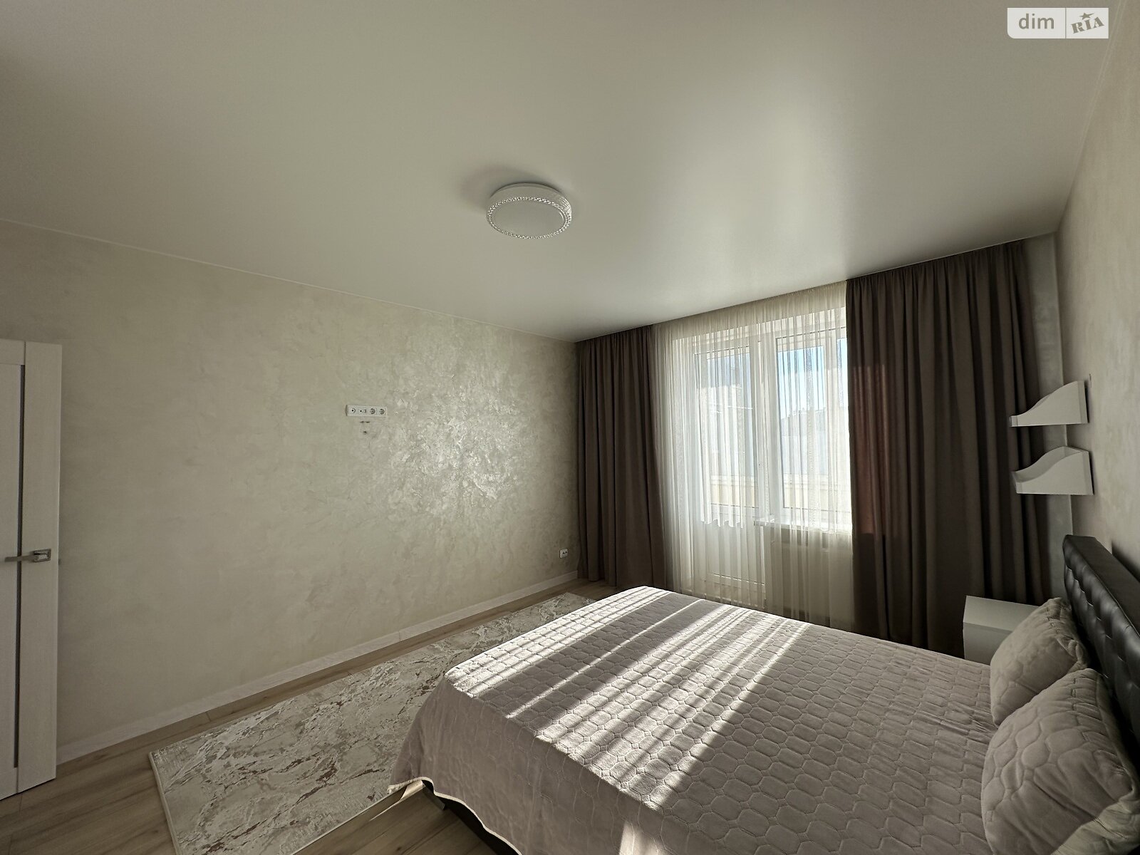 Продажа трехкомнатной квартиры в Хмельницком, на ул. Лесогриневецкая 30/6, район Озёрный фото 1