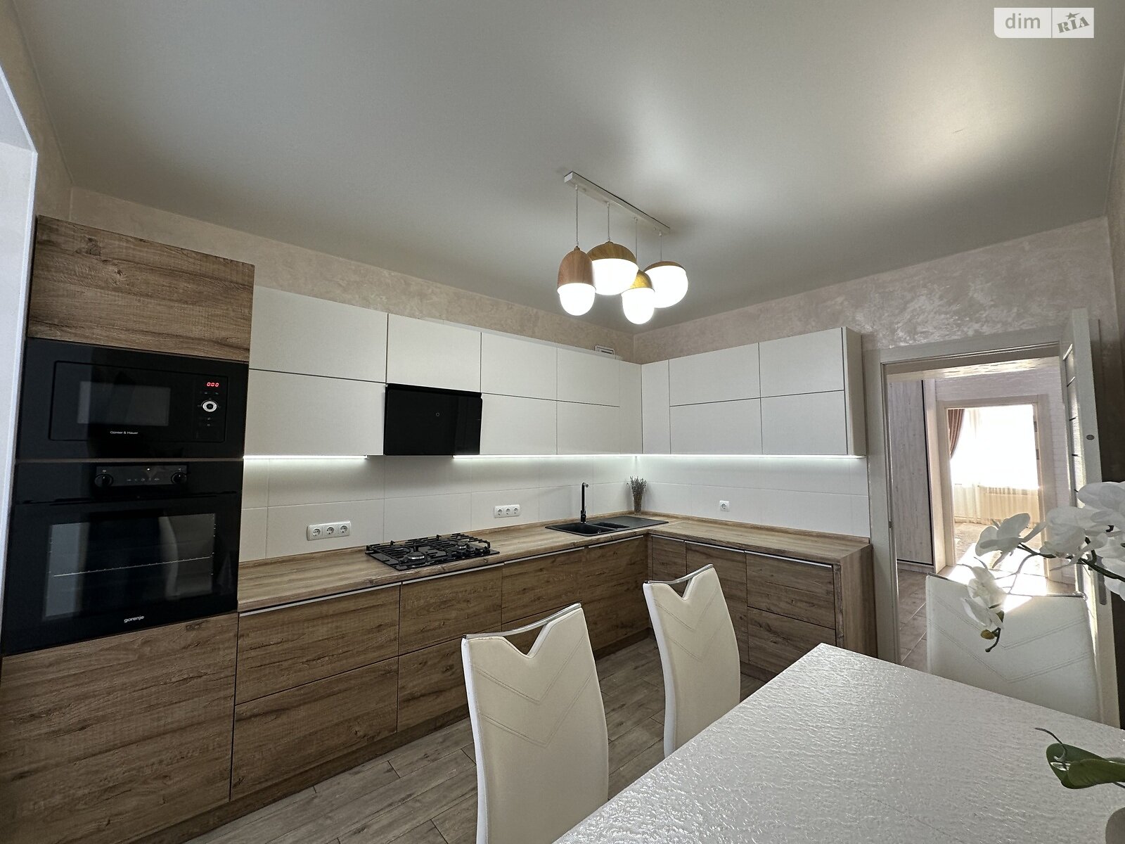 Продажа трехкомнатной квартиры в Хмельницком, на ул. Лесогриневецкая 30/6, район Озёрный фото 1