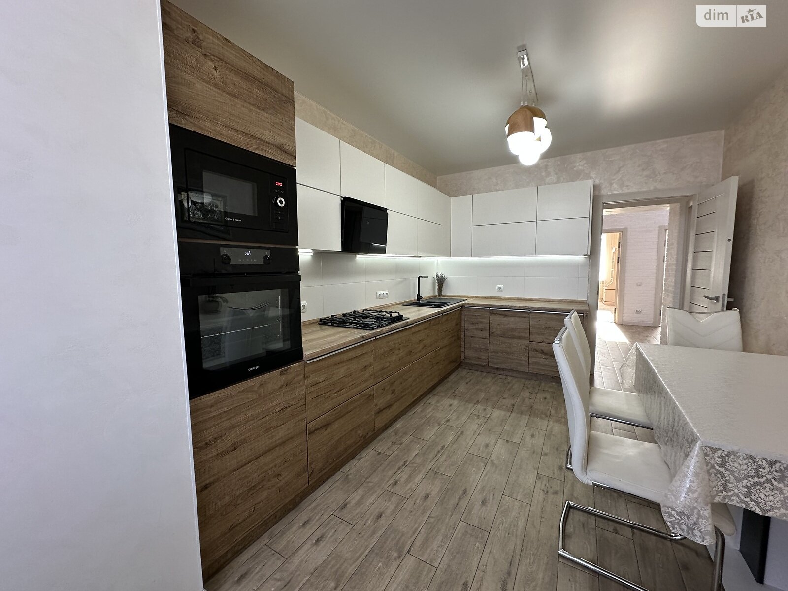 Продажа трехкомнатной квартиры в Хмельницком, на ул. Лесогриневецкая 30/6, район Озёрный фото 1