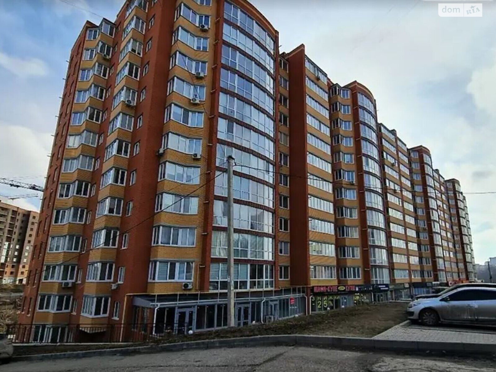 Продаж трикімнатної квартири в Хмельницькому, на вул. Панаса Мирного 14/3Б, район Озерна фото 1