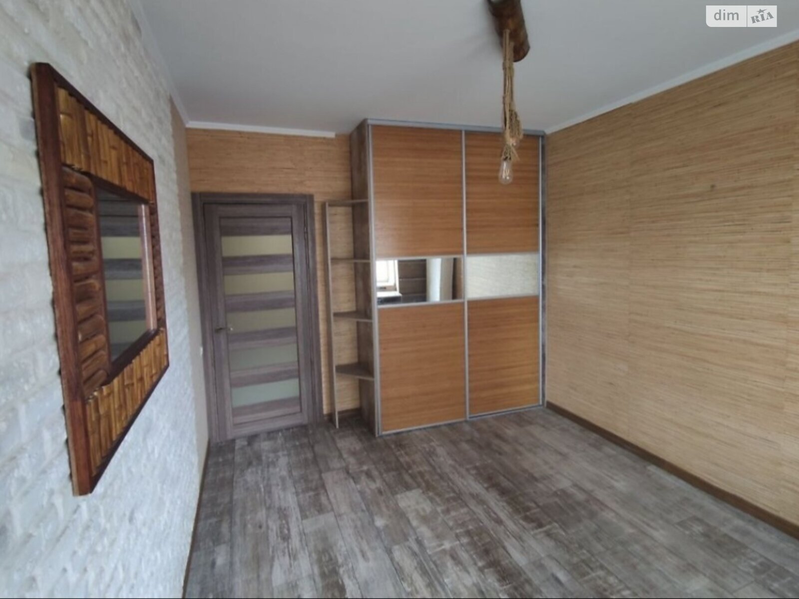 Продаж двокімнатної квартири в Хмельницькому, на вул. Панаса Мирного 12, район Озерна фото 1 Продаж двокімнатної квартири в Хмельницькому, на вул. Панаса Мирного 12, район Озерна фото 1