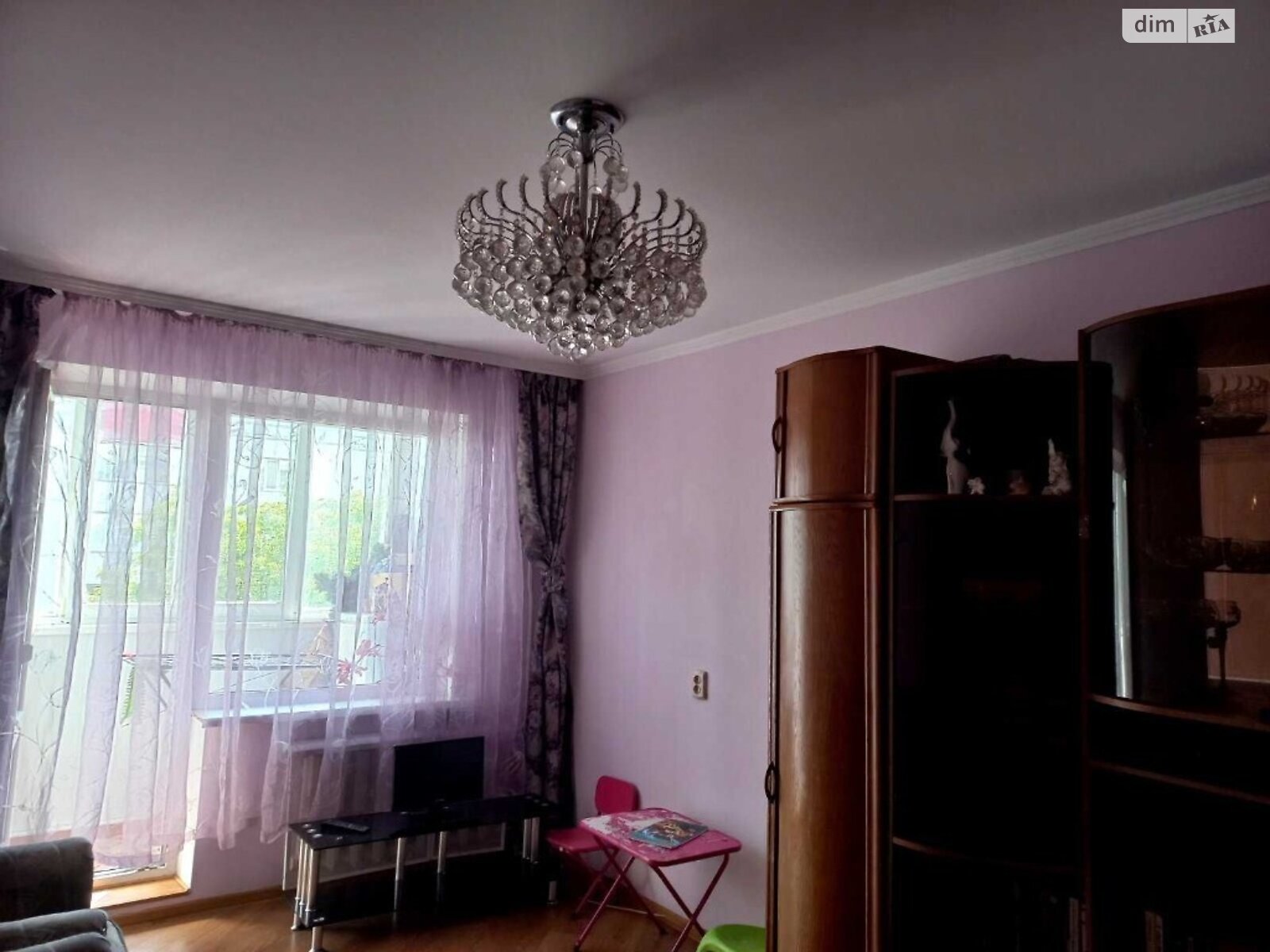Продаж трикімнатної квартири в Хмельницькому, на вул. Панаса Мирного, район Озерна фото 1