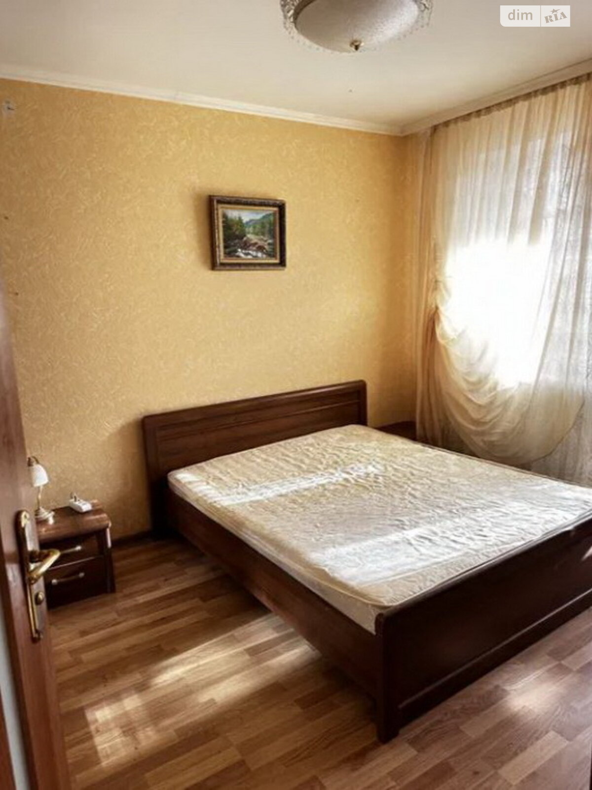 Продаж трикімнатної квартири в Хмельницькому, на вул. Панаса Мирного, район Озерна фото 1 Продаж трикімнатної квартири в Хмельницькому, на вул. Панаса Мирного, район Озерна фото 1