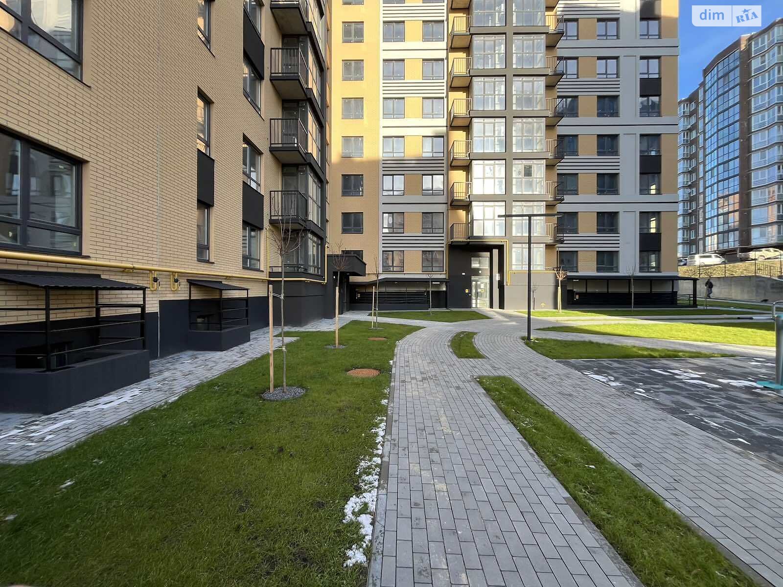 Продажа двухкомнатной квартиры в Хмельницком, на ул. Панаса Мирного, район Озёрный фото 1 Продажа двухкомнатной квартиры в Хмельницком, на ул. Панаса Мирного, район Озёрный фото 1