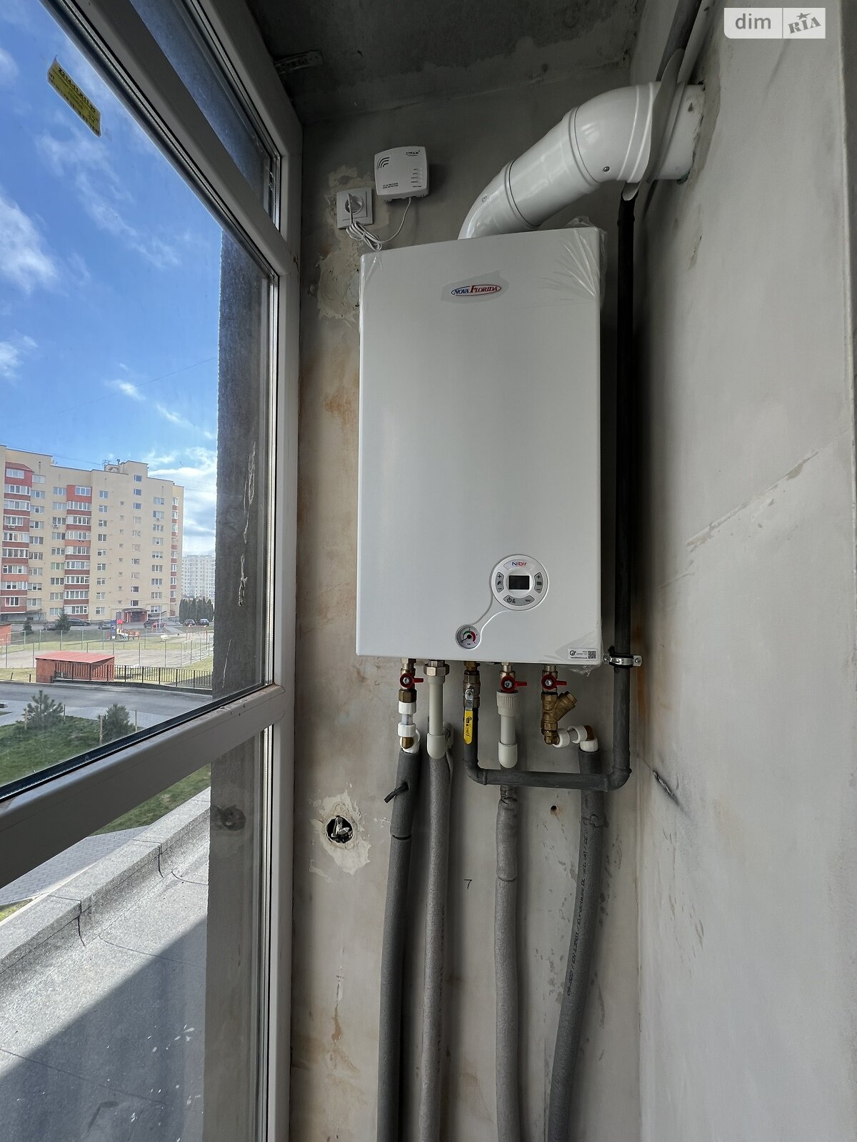 Продажа двухкомнатной квартиры в Хмельницком, на ул. Панаса Мирного 20, район Озёрный фото 1 Продажа двухкомнатной квартиры в Хмельницком, на ул. Панаса Мирного 20, район Озёрный фото 1