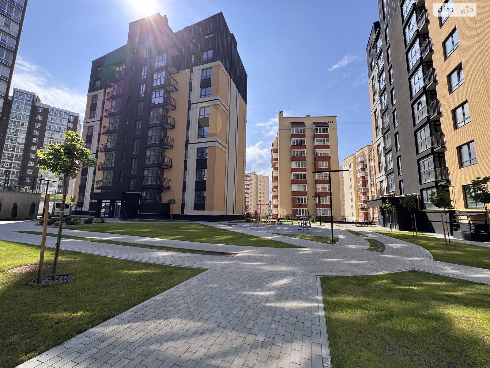 Продажа двухкомнатной квартиры в Хмельницком, на ул. Панаса Мирного 20/2, кв. 82, район Озёрный фото 1 Продажа двухкомнатной квартиры в Хмельницком, на ул. Панаса Мирного 20/2, кв. 82, район Озёрный фото 1