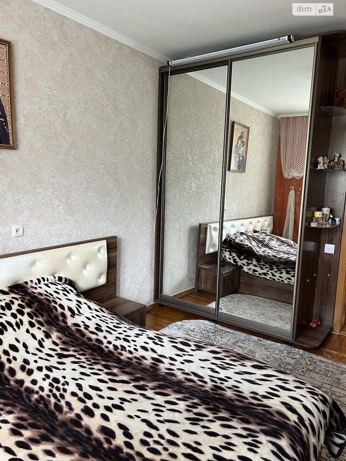 Продажа трехкомнатной квартиры в Хмельницком, на ул. Панаса Мирного, район Озёрный фото 1 Продажа трехкомнатной квартиры в Хмельницком, на ул. Панаса Мирного, район Озёрный фото 1