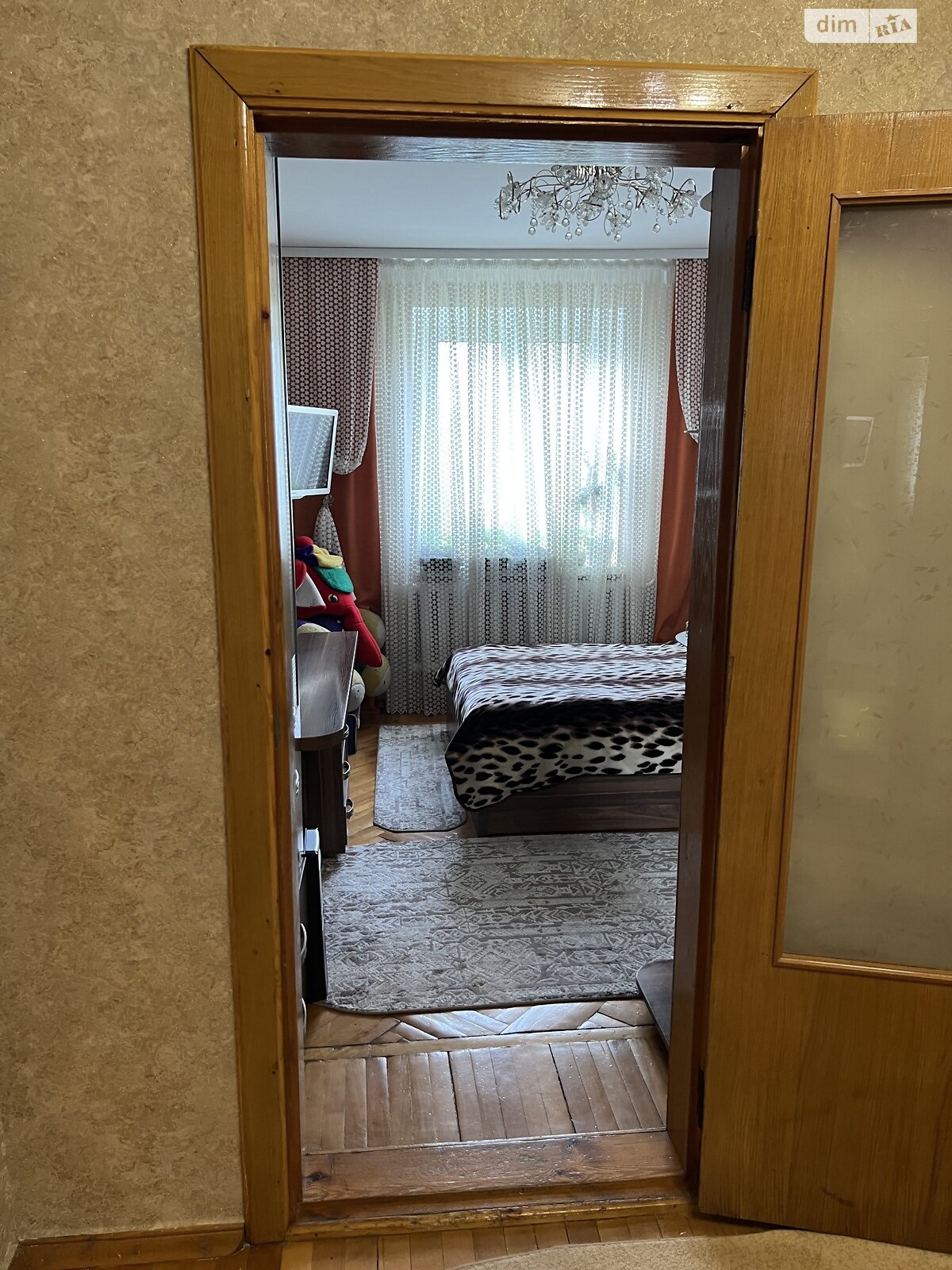 Продажа трехкомнатной квартиры в Хмельницком, на ул. Панаса Мирного, район Озёрный фото 1 Продажа трехкомнатной квартиры в Хмельницком, на ул. Панаса Мирного, район Озёрный фото 1