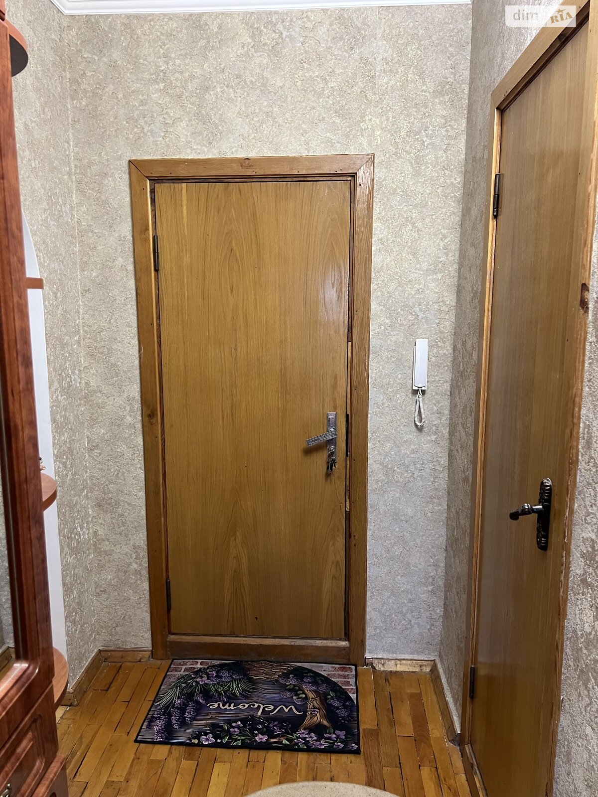 Продажа трехкомнатной квартиры в Хмельницком, на ул. Панаса Мирного, район Озёрный фото 1 Продажа трехкомнатной квартиры в Хмельницком, на ул. Панаса Мирного, район Озёрный фото 1