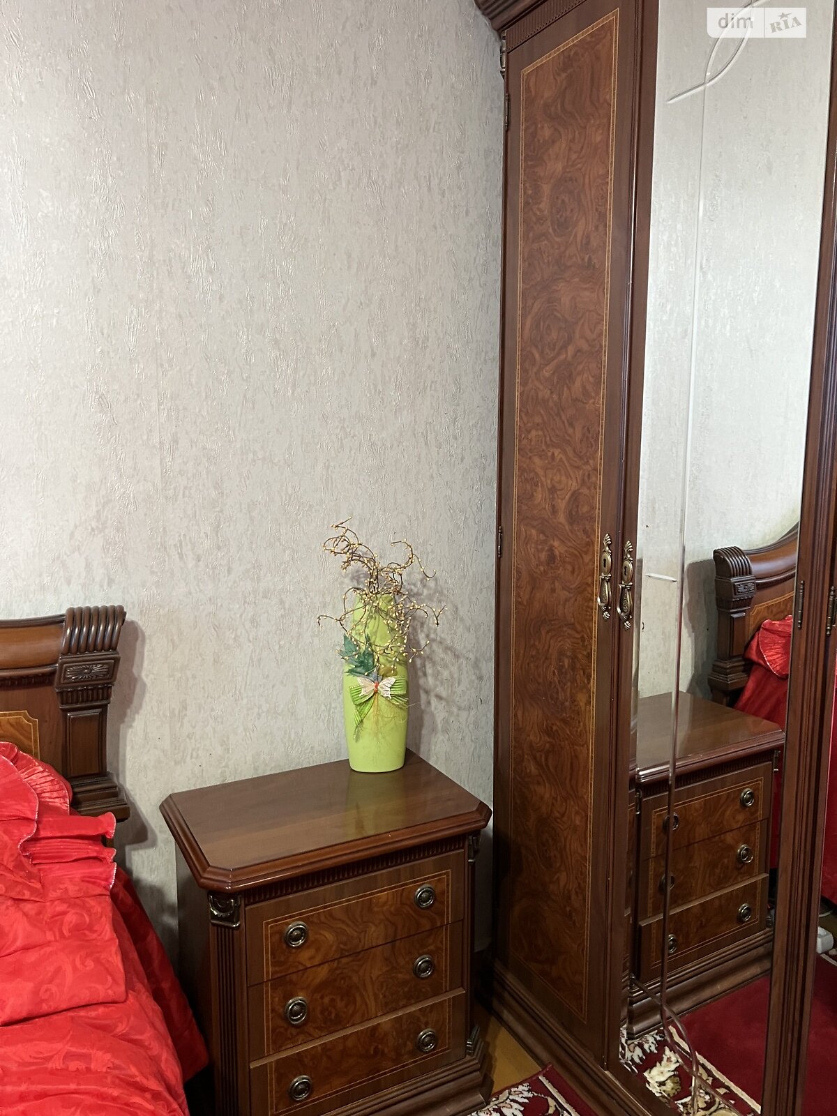 Продажа трехкомнатной квартиры в Хмельницком, на ул. Панаса Мирного, район Озёрный фото 1 Продажа трехкомнатной квартиры в Хмельницком, на ул. Панаса Мирного, район Озёрный фото 1