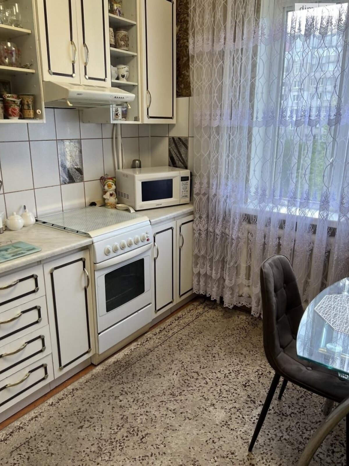 Продажа трехкомнатной квартиры в Хмельницком, на ул. Панаса Мирного 28, район Озёрный фото 1 Продажа трехкомнатной квартиры в Хмельницком, на ул. Панаса Мирного 28, район Озёрный фото 1
