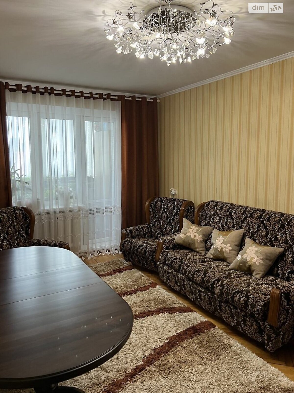 Продажа трехкомнатной квартиры в Хмельницком, на ул. Панаса Мирного 28, район Озёрный фото 1 Продажа трехкомнатной квартиры в Хмельницком, на ул. Панаса Мирного 28, район Озёрный фото 1