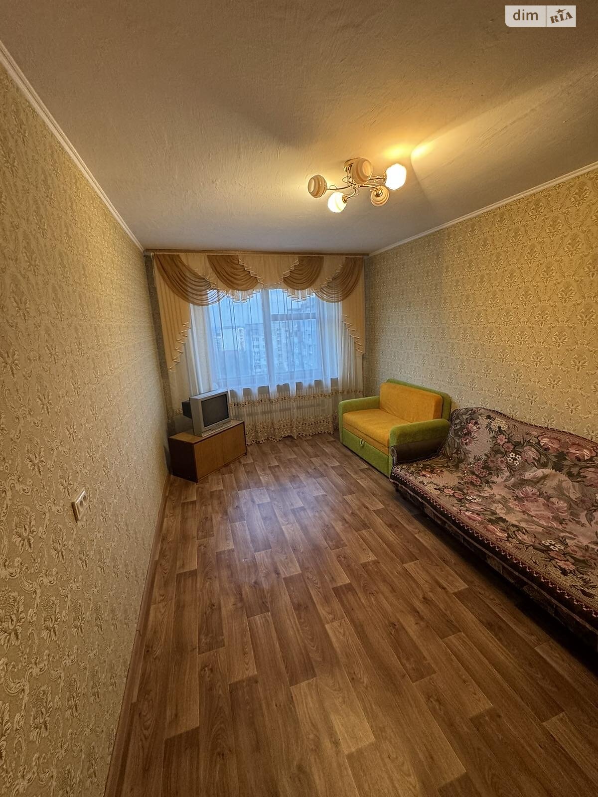 Продаж однокімнатної квартири в Хмельницькому, на вул. Панаса Мирного, район Озерна фото 1 Продаж однокімнатної квартири в Хмельницькому, на вул. Панаса Мирного, район Озерна фото 1