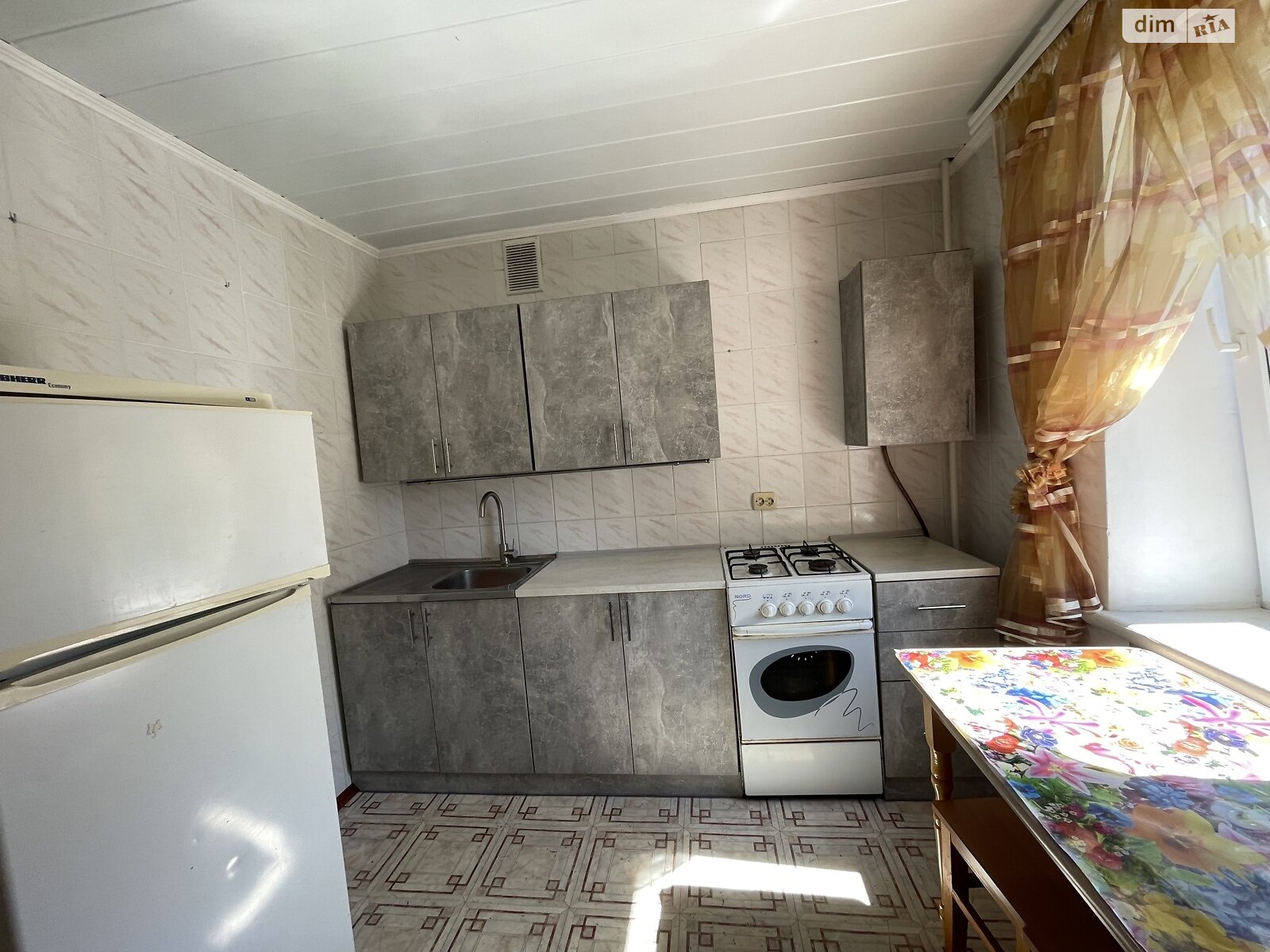 Продаж однокімнатної квартири в Хмельницькому, на вул. Панаса Мирного 33, район Озерна фото 1 Продаж однокімнатної квартири в Хмельницькому, на вул. Панаса Мирного 33, район Озерна фото 1