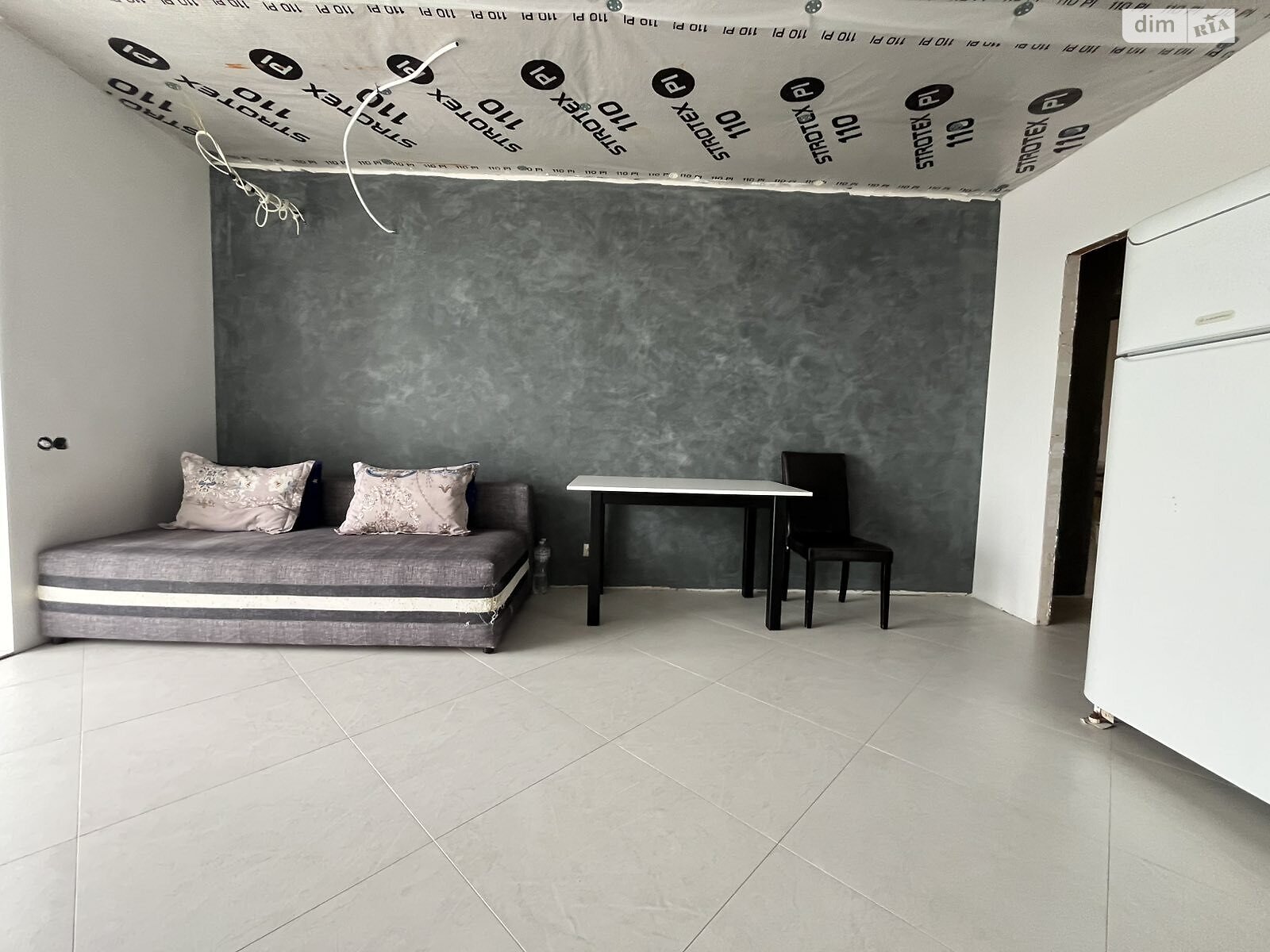 Продаж однокімнатної квартири в Хмельницькому, на вул. Панаса Мирного, район Озерна фото 1 Продаж однокімнатної квартири в Хмельницькому, на вул. Панаса Мирного, район Озерна фото 1