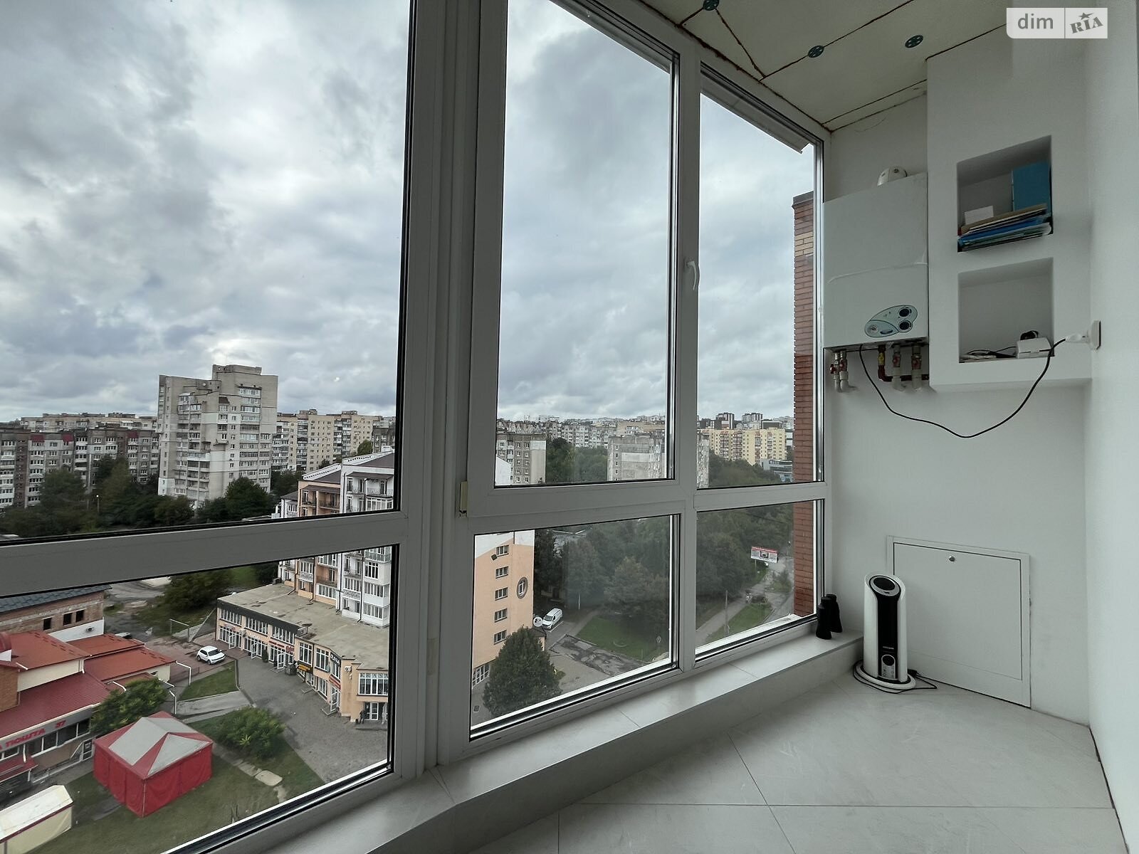 Продаж однокімнатної квартири в Хмельницькому, на вул. Панаса Мирного, район Озерна фото 1 Продаж однокімнатної квартири в Хмельницькому, на вул. Панаса Мирного, район Озерна фото 1