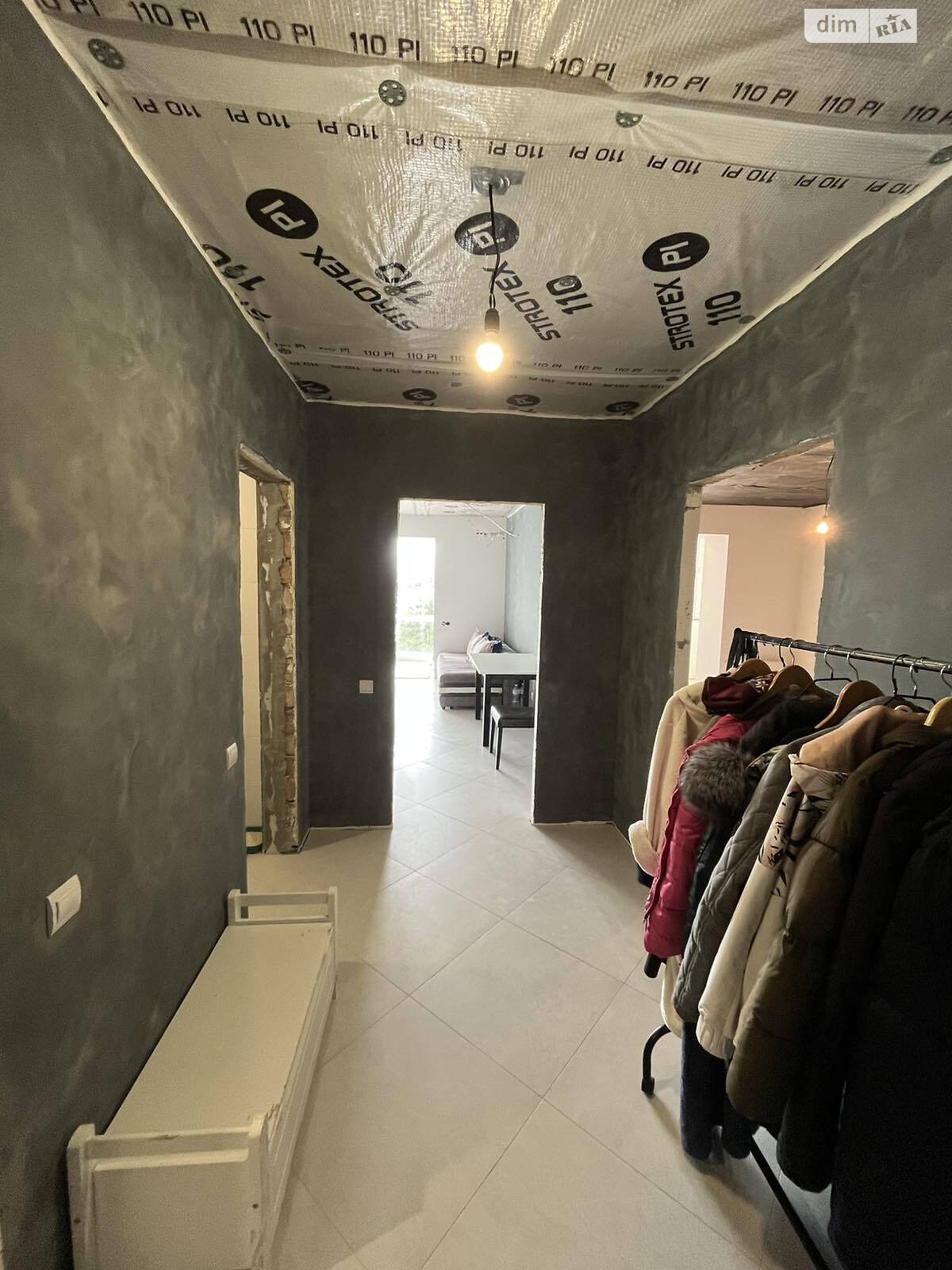 Продаж однокімнатної квартири в Хмельницькому, на вул. Панаса Мирного, район Озерна фото 1 Продаж однокімнатної квартири в Хмельницькому, на вул. Панаса Мирного, район Озерна фото 1