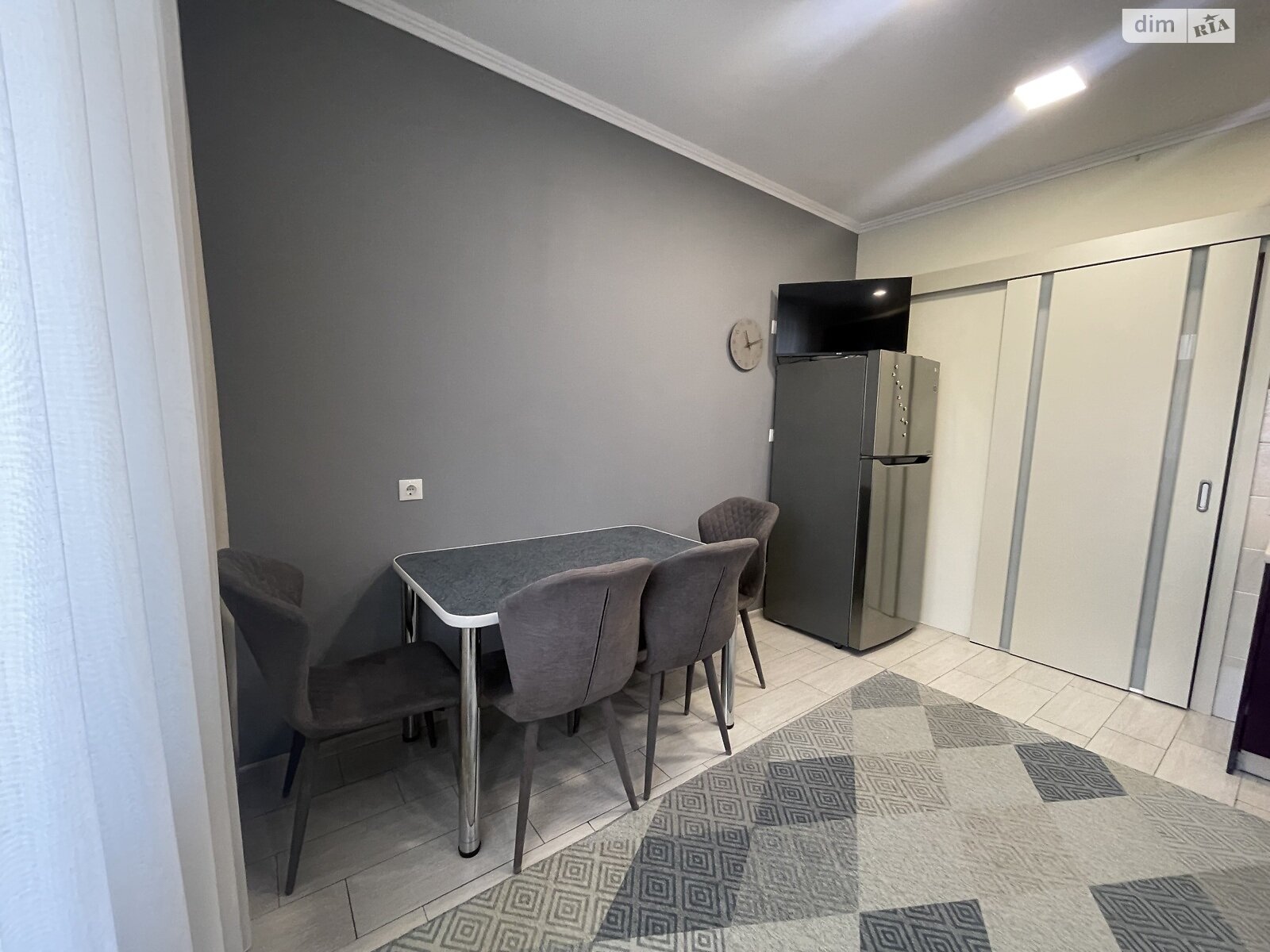 Продаж двокімнатної квартири в Хмельницькому, на вул. Панаса Мирного 18Б, район Озерна фото 1 Продаж двокімнатної квартири в Хмельницькому, на вул. Панаса Мирного 18Б, район Озерна фото 1