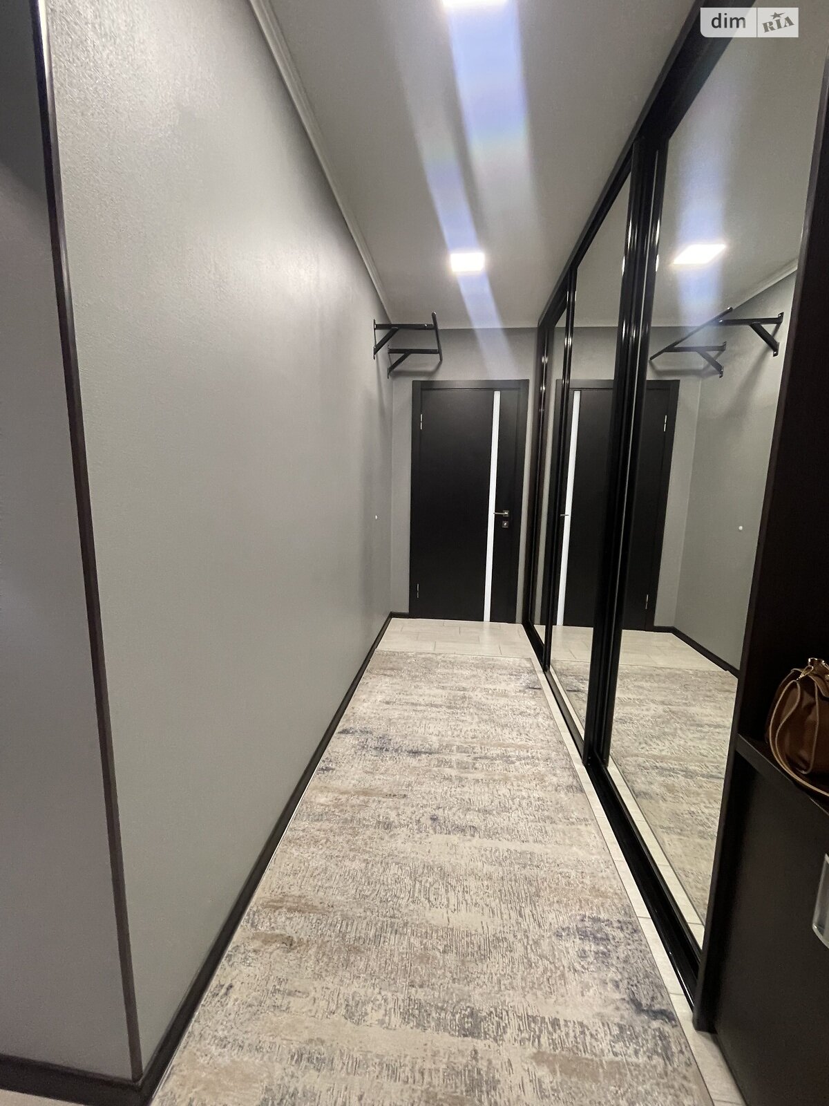 Продаж двокімнатної квартири в Хмельницькому, на вул. Панаса Мирного 18Б, район Озерна фото 1 Продаж двокімнатної квартири в Хмельницькому, на вул. Панаса Мирного 18Б, район Озерна фото 1