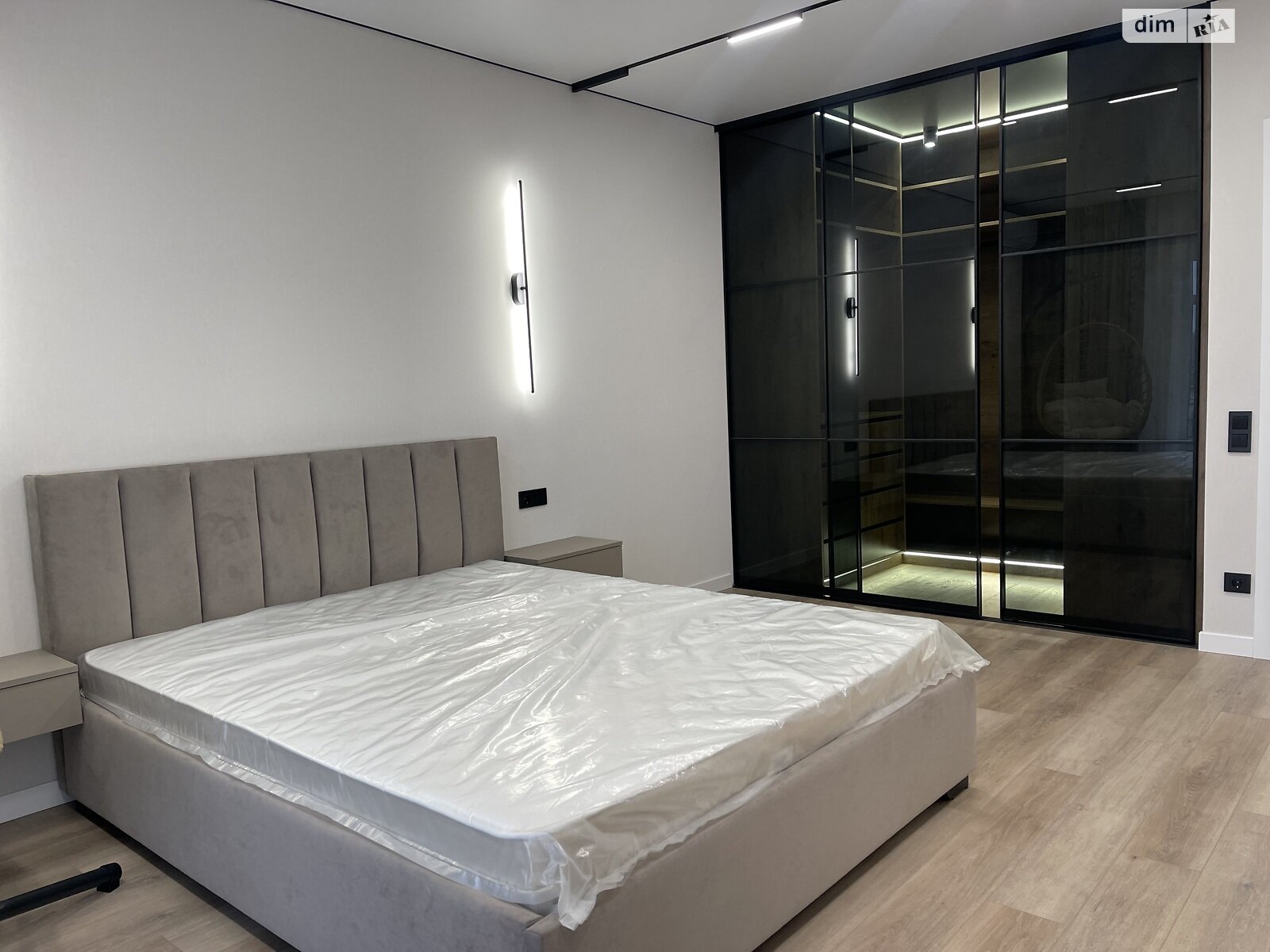 Продаж двокімнатної квартири в Хмельницькому, на вул. Панаса Мирного 19А, район Озерна фото 1 Продаж двокімнатної квартири в Хмельницькому, на вул. Панаса Мирного 19А, район Озерна фото 1