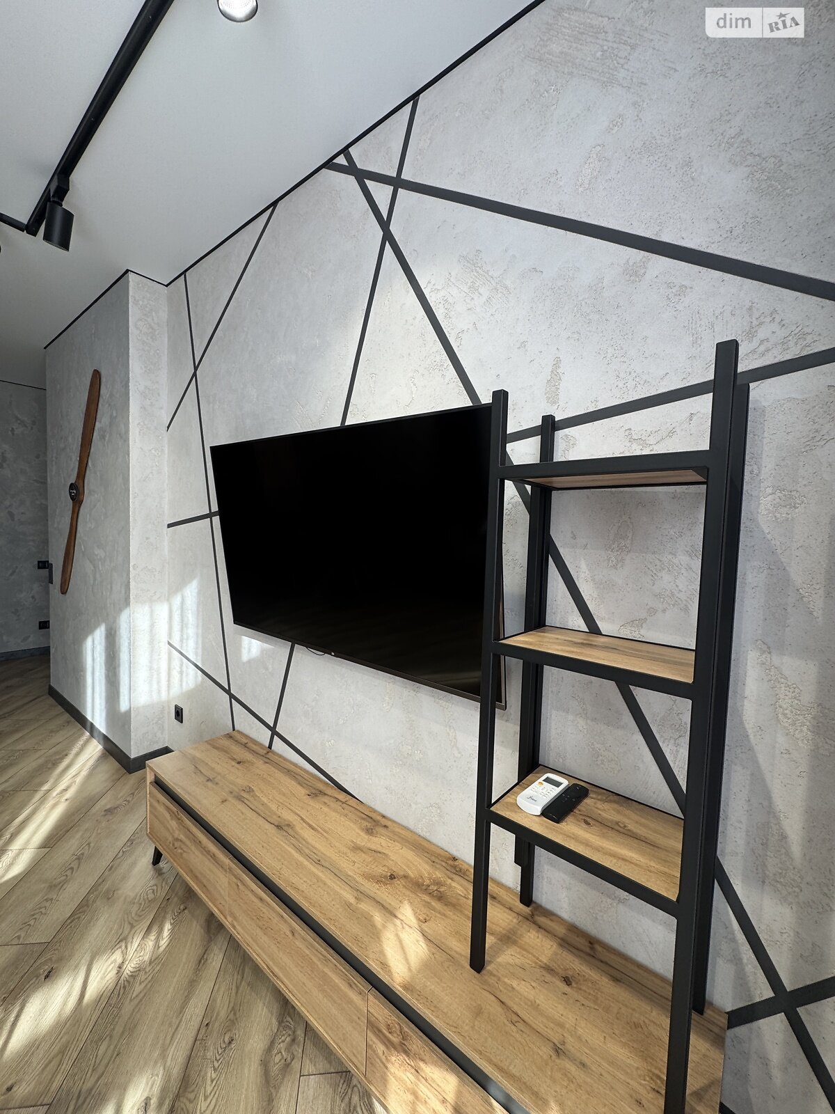 Продаж однокімнатної квартири в Хмельницькому, на вул. Панаса Мирного 16/1, район Озерна фото 1