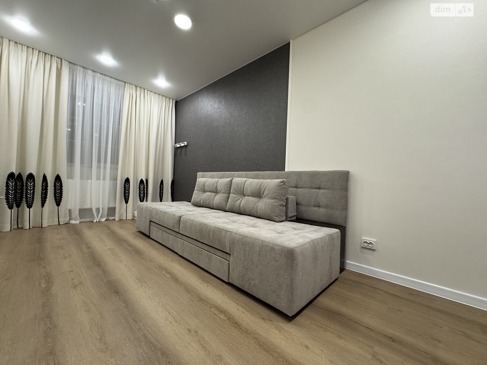 Продажа двухкомнатной квартиры в Хмельницком, на ул. Панаса Мирного, район Озёрный фото 1 Продажа двухкомнатной квартиры в Хмельницком, на ул. Панаса Мирного, район Озёрный фото 1