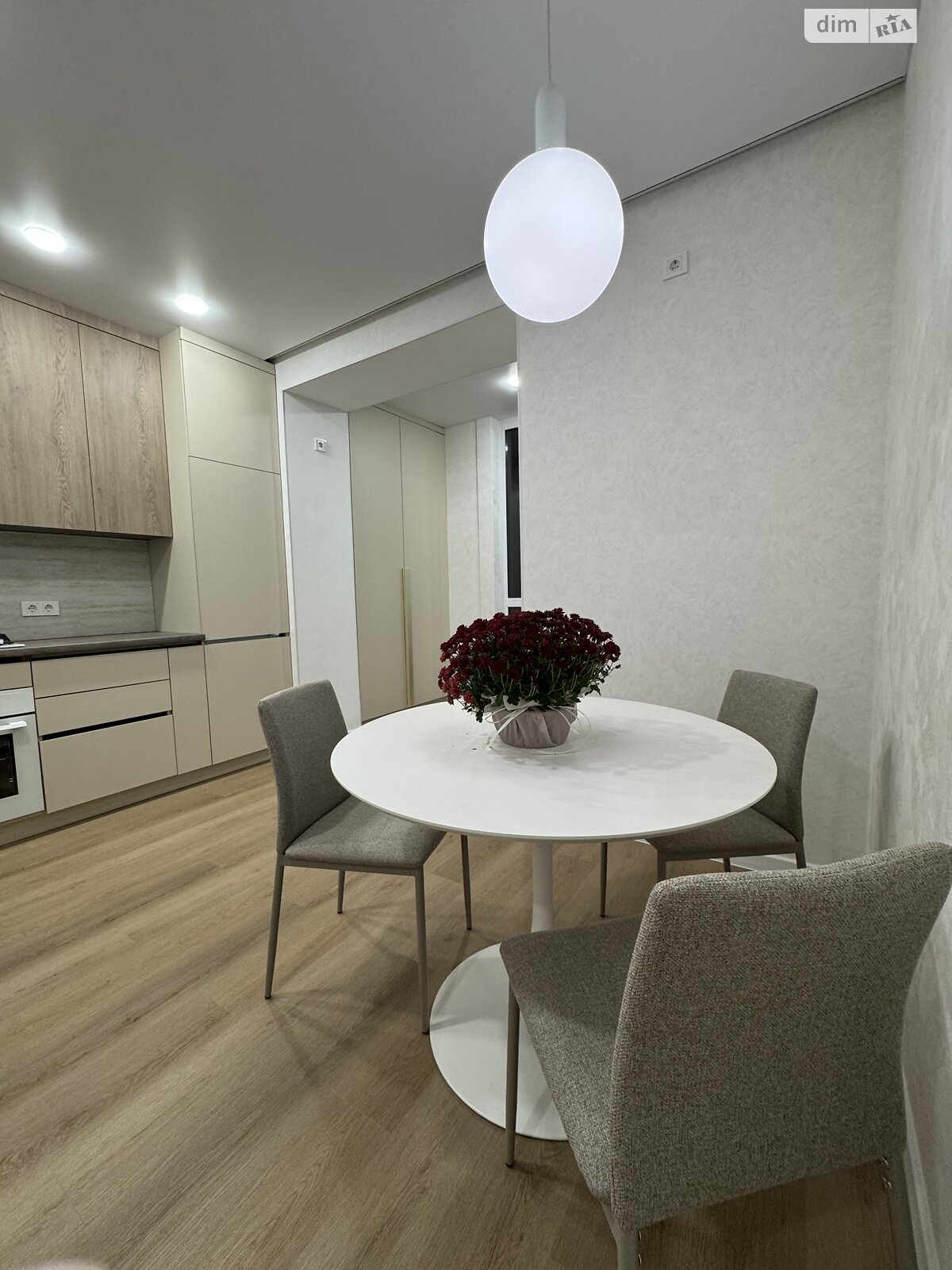 Продажа двухкомнатной квартиры в Хмельницком, на ул. Панаса Мирного, район Озёрный фото 1 Продажа двухкомнатной квартиры в Хмельницком, на ул. Панаса Мирного, район Озёрный фото 1