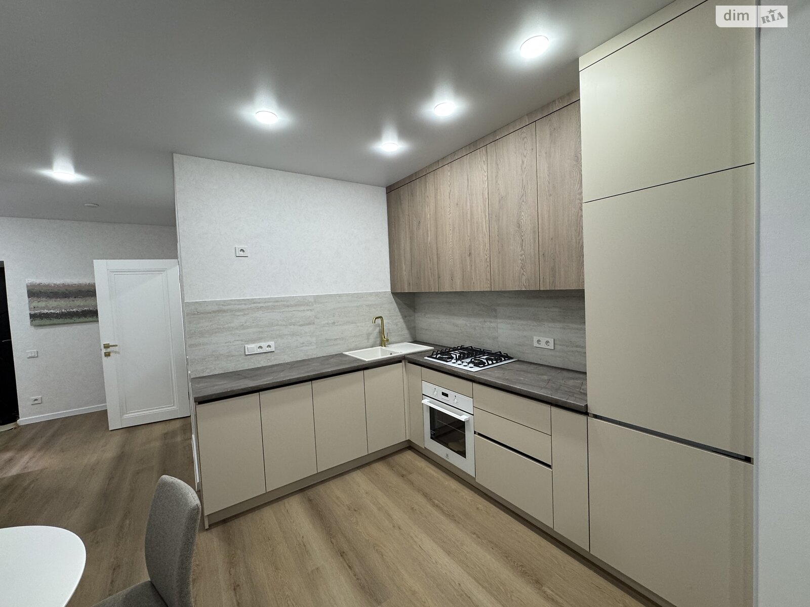 Продажа двухкомнатной квартиры в Хмельницком, на ул. Панаса Мирного, район Озёрный фото 1 Продажа двухкомнатной квартиры в Хмельницком, на ул. Панаса Мирного, район Озёрный фото 1