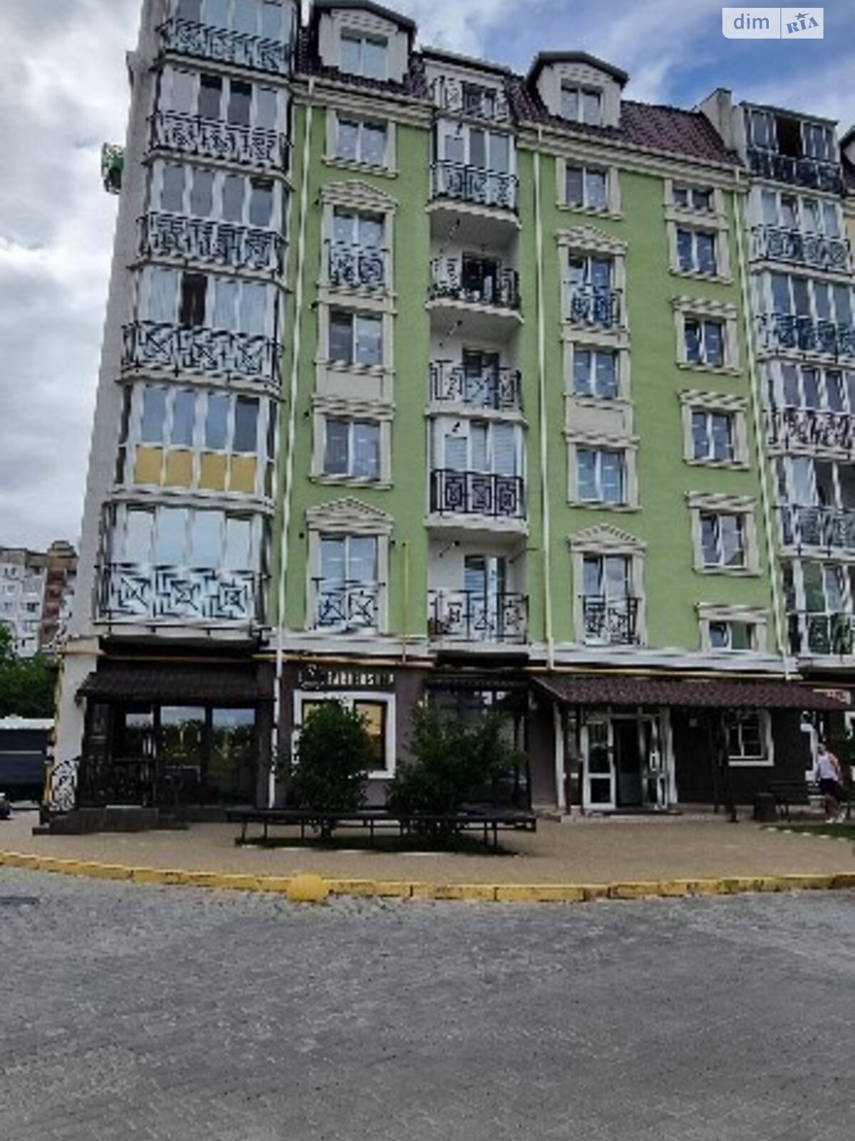 Продаж чотирикімнатної квартири в Хмельницькому, на вул. Січових Стрільців 2, район Озерна фото 1