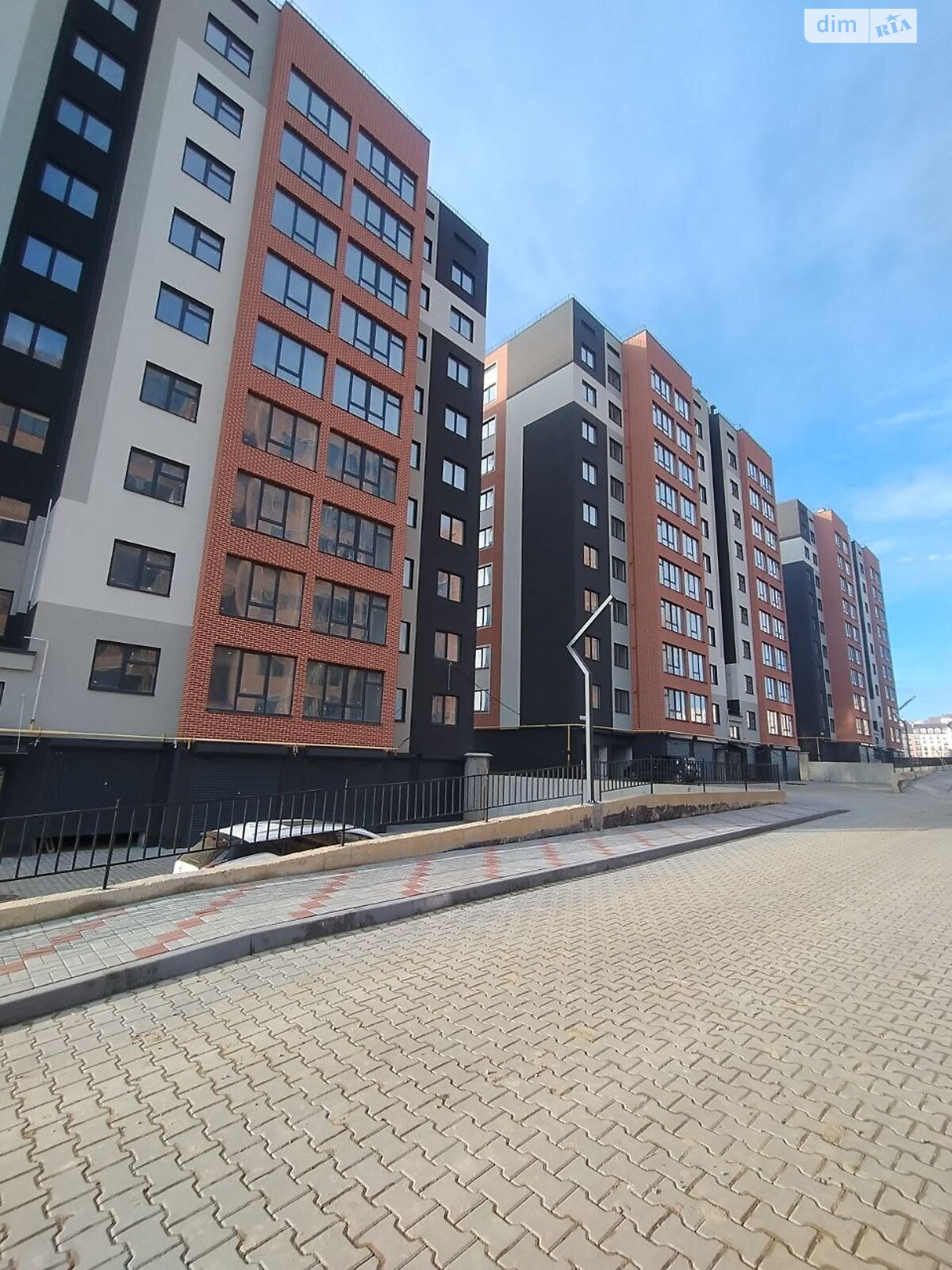 Продажа однокомнатной квартиры в Хмельницком, на ул. Сечевых Стрельцов 8Б корпус 2, район Озёрный фото 1 Продажа однокомнатной квартиры в Хмельницком, на ул. Сечевых Стрельцов 8Б корпус 2, район Озёрный фото 1