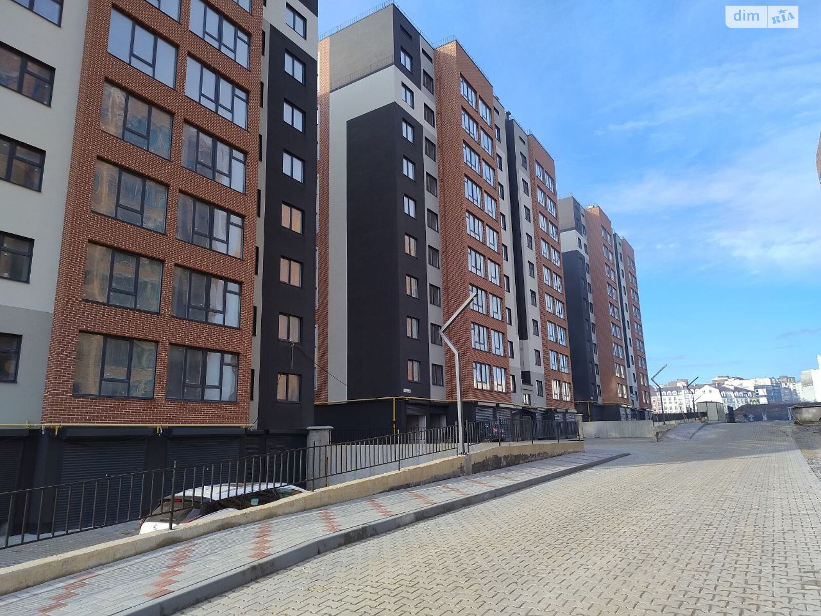 Продажа однокомнатной квартиры в Хмельницком, на ул. Сечевых Стрельцов 8Б, кв. 1, район Озёрный фото 1 Продажа однокомнатной квартиры в Хмельницком, на ул. Сечевых Стрельцов 8Б, кв. 1, район Озёрный фото 1