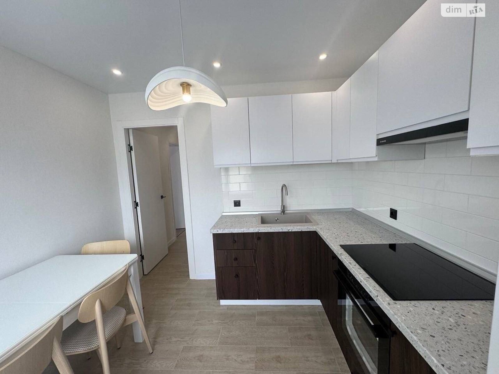 Продажа двухкомнатной квартиры в Хмельницком, на ул. Сечевых Стрельцов 4, район Озёрный фото 1 Продажа двухкомнатной квартиры в Хмельницком, на ул. Сечевых Стрельцов 4, район Озёрный фото 1