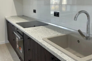 Продажа двухкомнатной квартиры в Хмельницком, на ул. Сечевых Стрельцов, район Озёрный фото 2