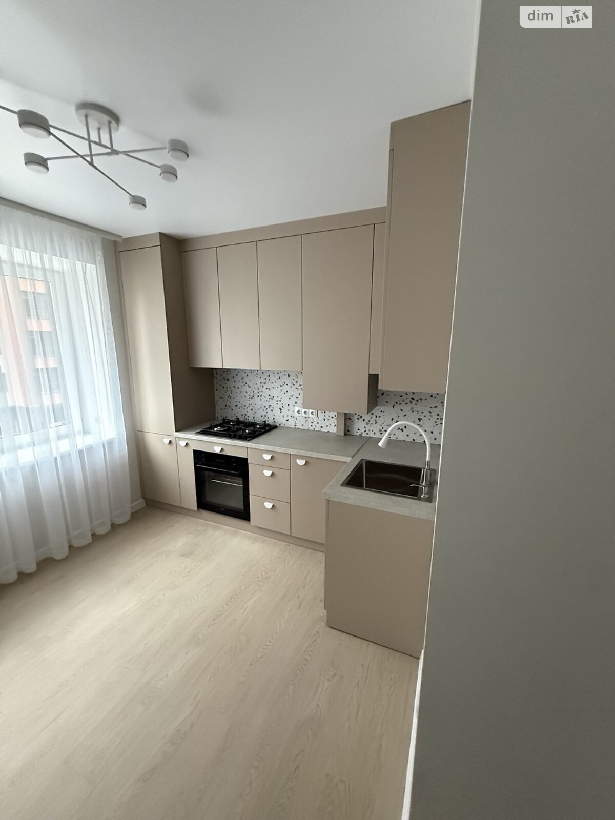 Продажа однокомнатной квартиры в Хмельницком, на ул. Сечевых Стрельцов 8Б, район Озёрный фото 1