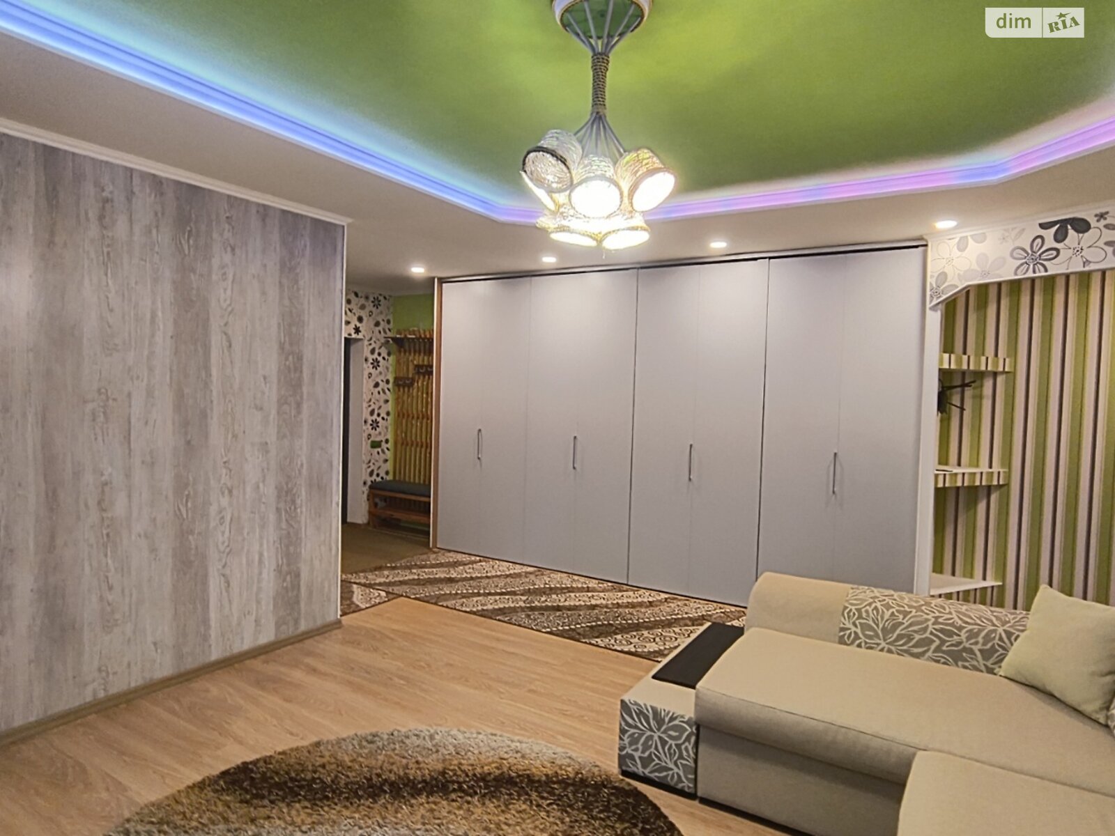 Продажа трехкомнатной квартиры в Хмельницком, на ул. Степана Бандеры 40/1А, район Озёрный фото 1 Продажа трехкомнатной квартиры в Хмельницком, на ул. Степана Бандеры 40/1А, район Озёрный фото 1