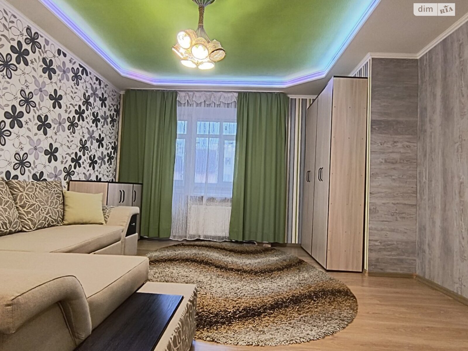 Продажа трехкомнатной квартиры в Хмельницком, на ул. Степана Бандеры 40/1А, район Озёрный фото 1 Продажа трехкомнатной квартиры в Хмельницком, на ул. Степана Бандеры 40/1А, район Озёрный фото 1