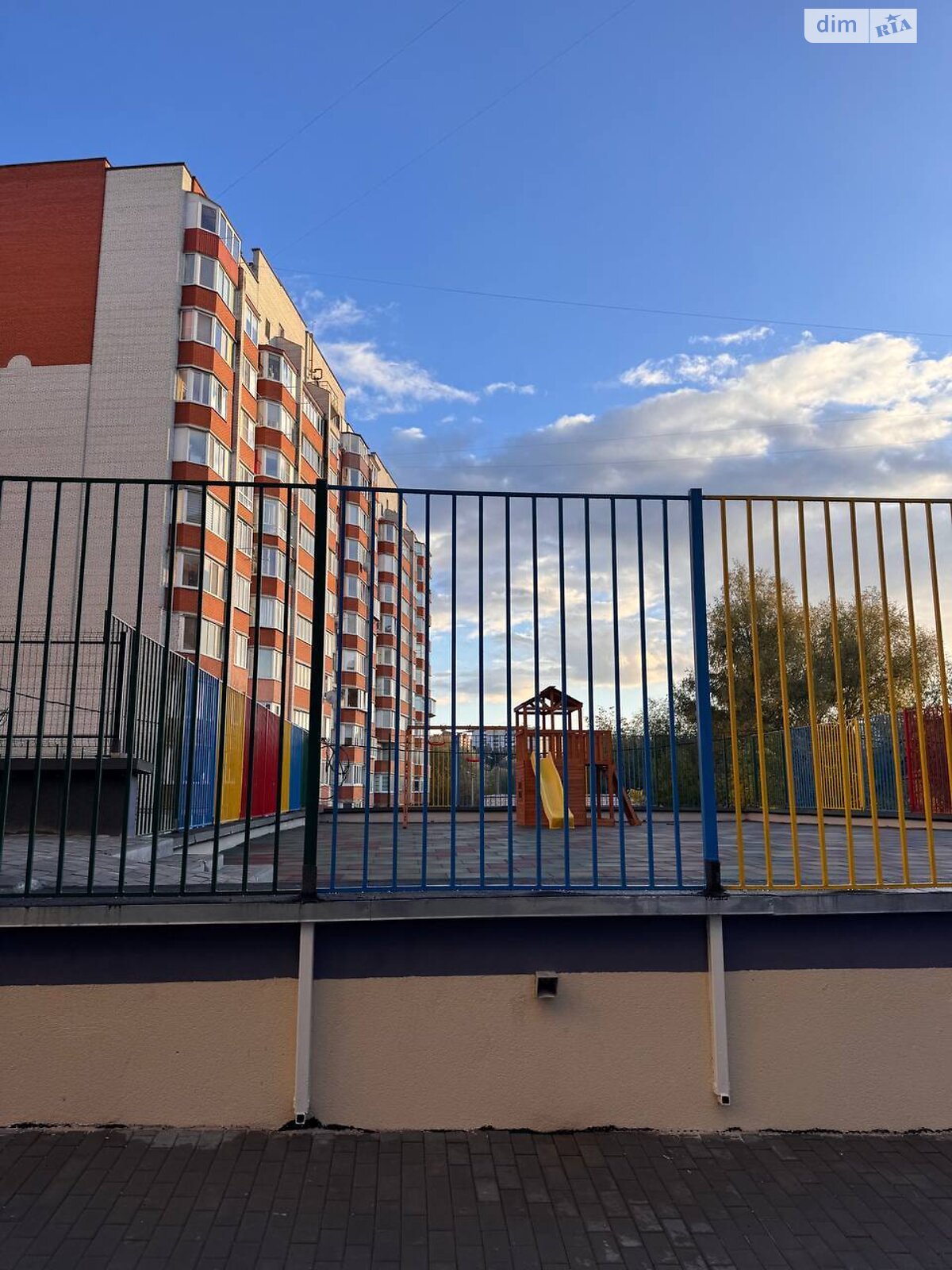 Продажа однокомнатной квартиры в Хмельницком, на ул. Степана Бандеры 40/2В, район Озёрный фото 1 Продажа однокомнатной квартиры в Хмельницком, на ул. Степана Бандеры 40/2В, район Озёрный фото 1