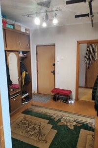 Продажа трехкомнатной квартиры в Хмельницком, на ул. Зализняка Максима 34, район Озёрный фото 2