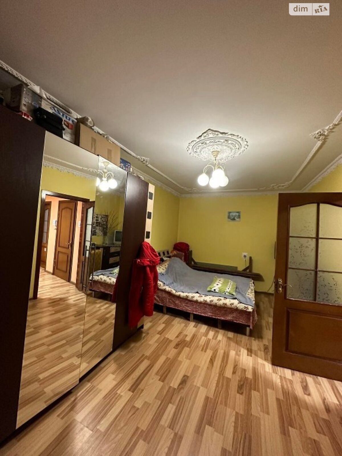 Продажа четырехкомнатной квартиры в Хмельницком, на ул. Зализняка Максима, район Озёрный фото 1