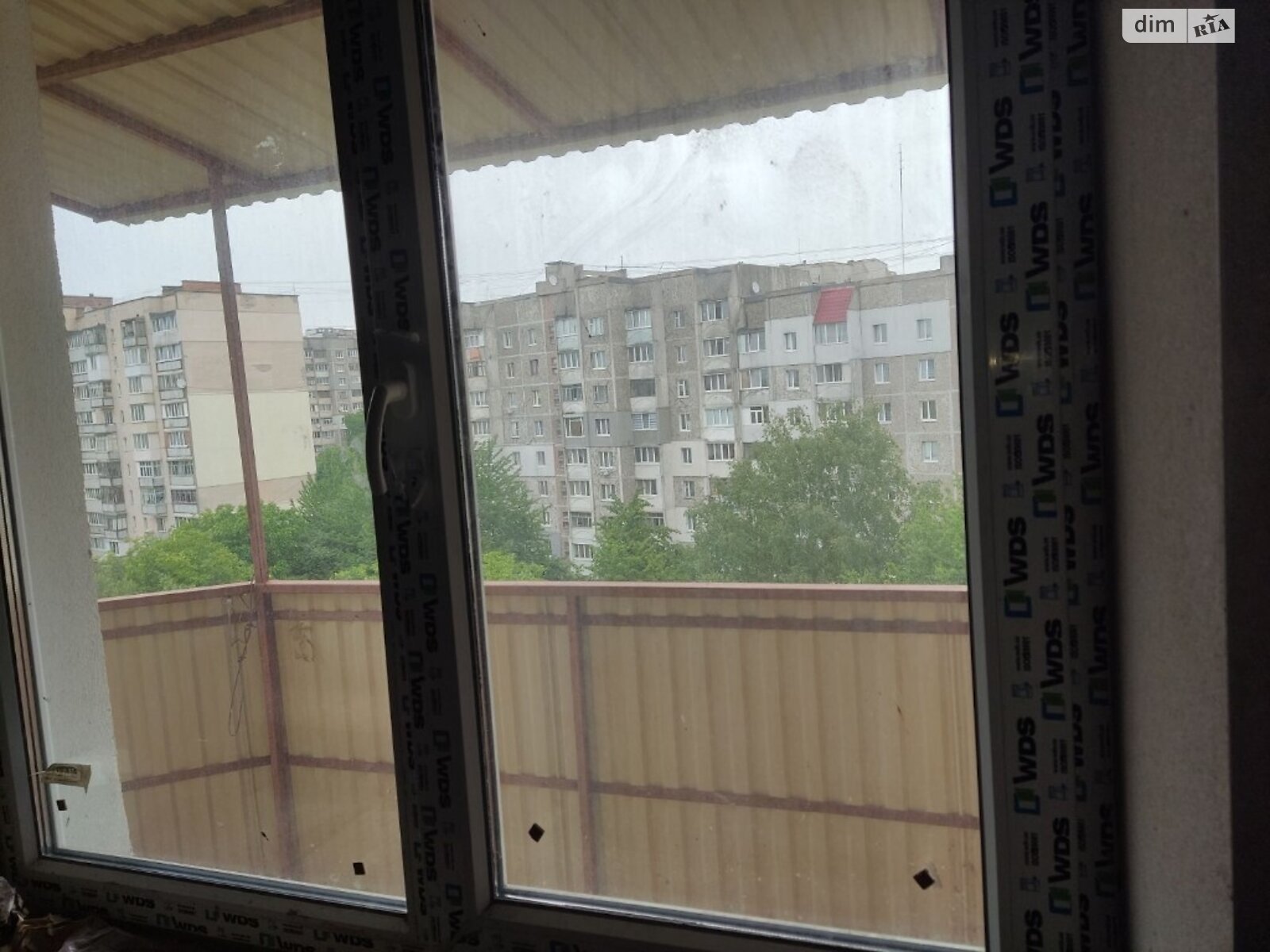 Продажа двухкомнатной квартиры в Хмельницком, на ул. Зализняка Максима, район Озёрный фото 1