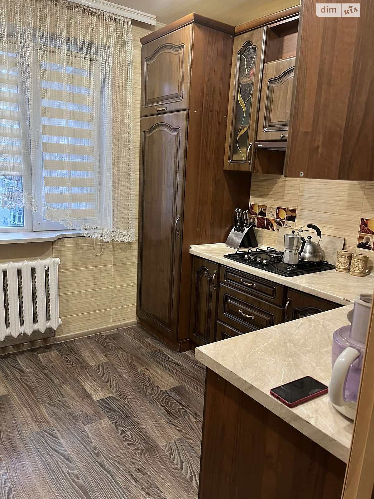 Продаж трикімнатної квартири в Хмельницькому, на вул. Залізняка Максима, район Озерна фото 1 Продаж трикімнатної квартири в Хмельницькому, на вул. Залізняка Максима, район Озерна фото 1