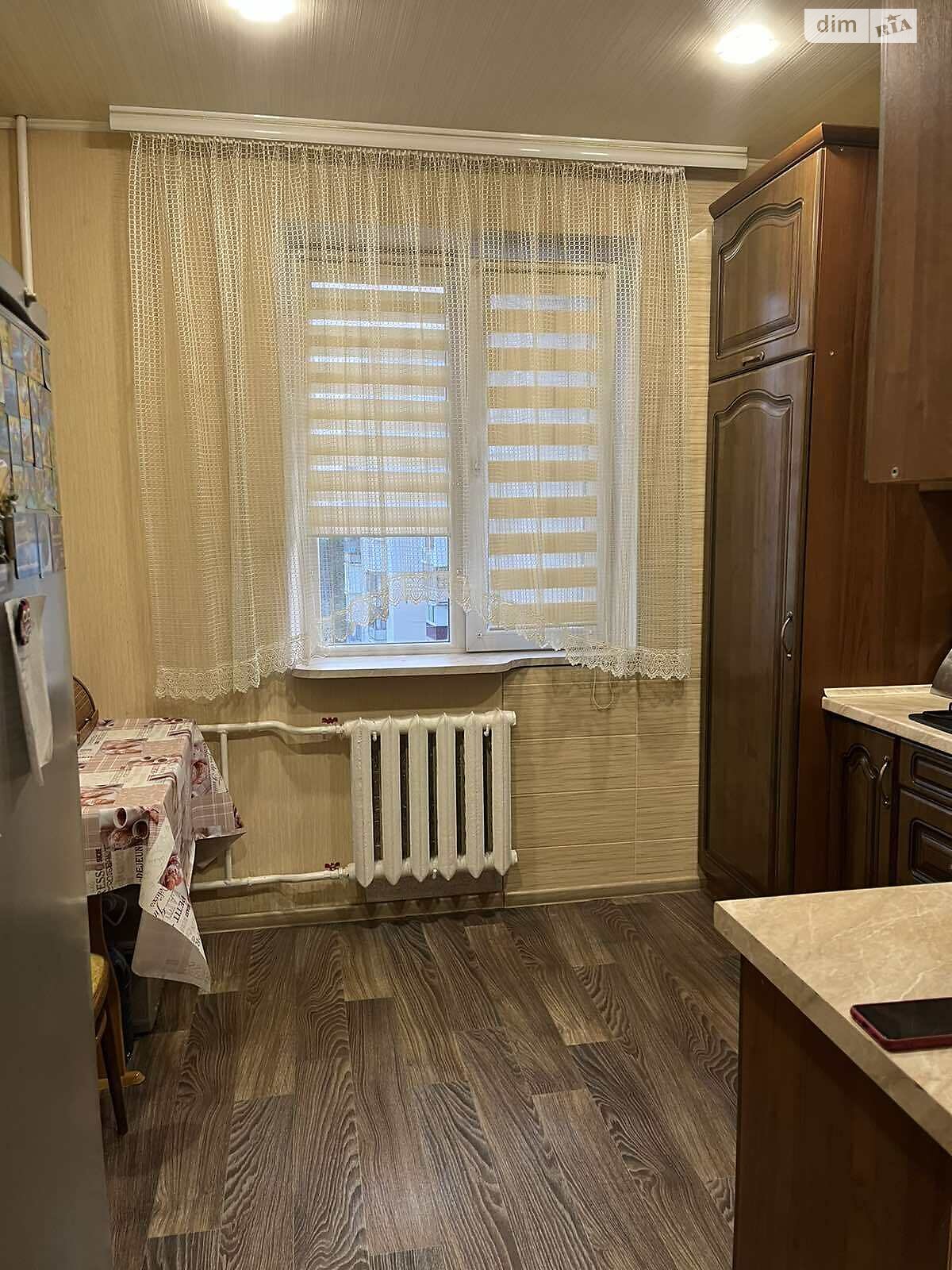Продаж трикімнатної квартири в Хмельницькому, на вул. Залізняка Максима, район Озерна фото 1 Продаж трикімнатної квартири в Хмельницькому, на вул. Залізняка Максима, район Озерна фото 1