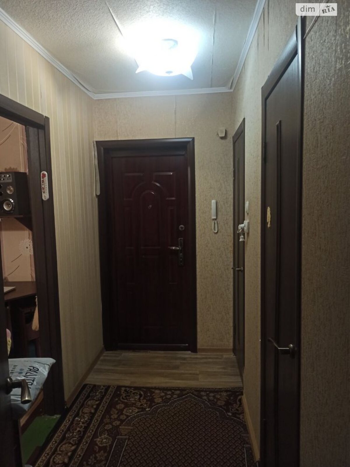 Продажа однокомнатной квартиры в Хмельницком, на ул. Зализняка Максима, район Озёрный фото 1 Продажа однокомнатной квартиры в Хмельницком, на ул. Зализняка Максима, район Озёрный фото 1