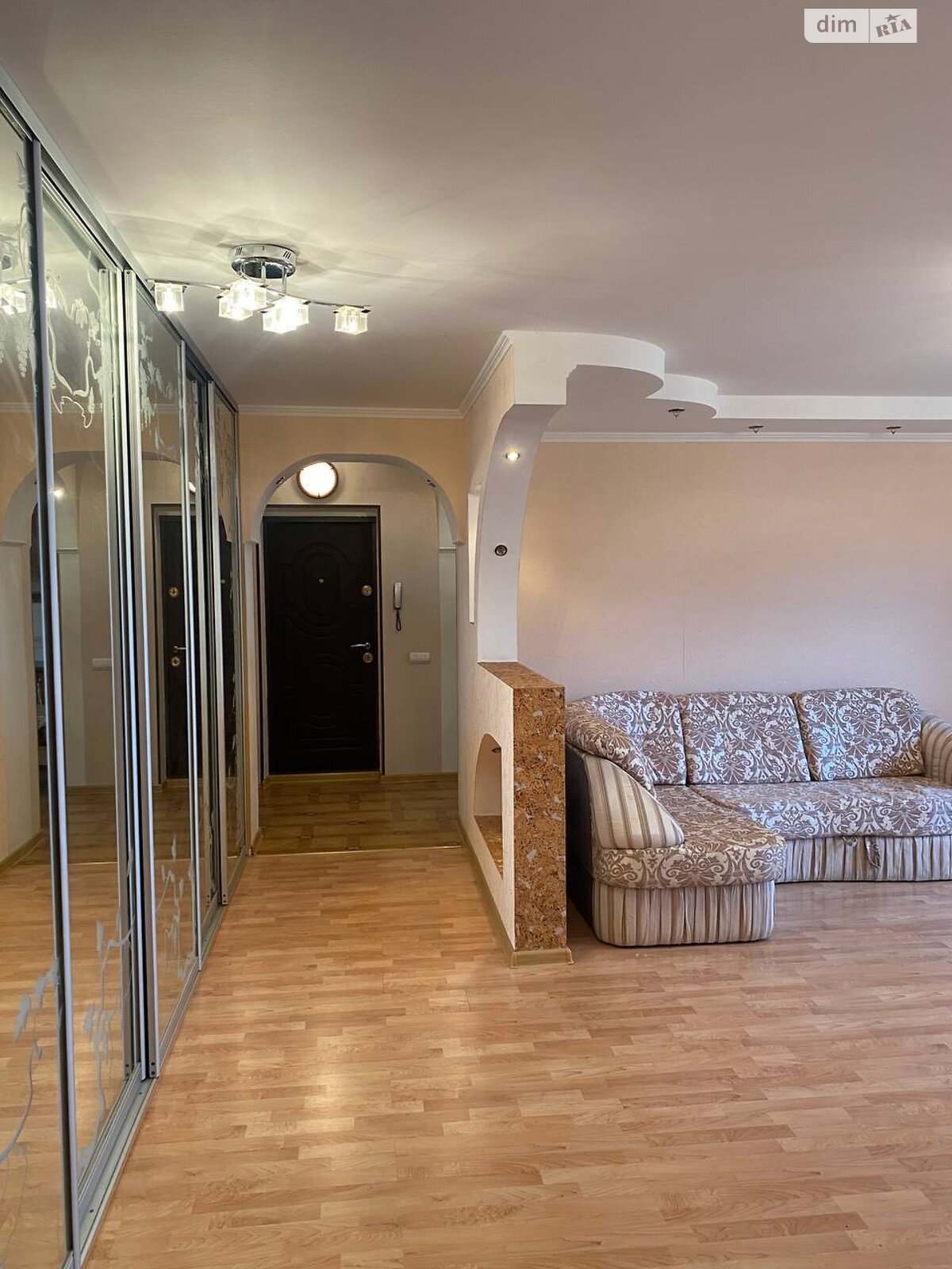 Продажа трехкомнатной квартиры в Хмельницком, на ул. Зализняка Максима 34/1, район Озёрный фото 1 Продажа трехкомнатной квартиры в Хмельницком, на ул. Зализняка Максима 34/1, район Озёрный фото 1